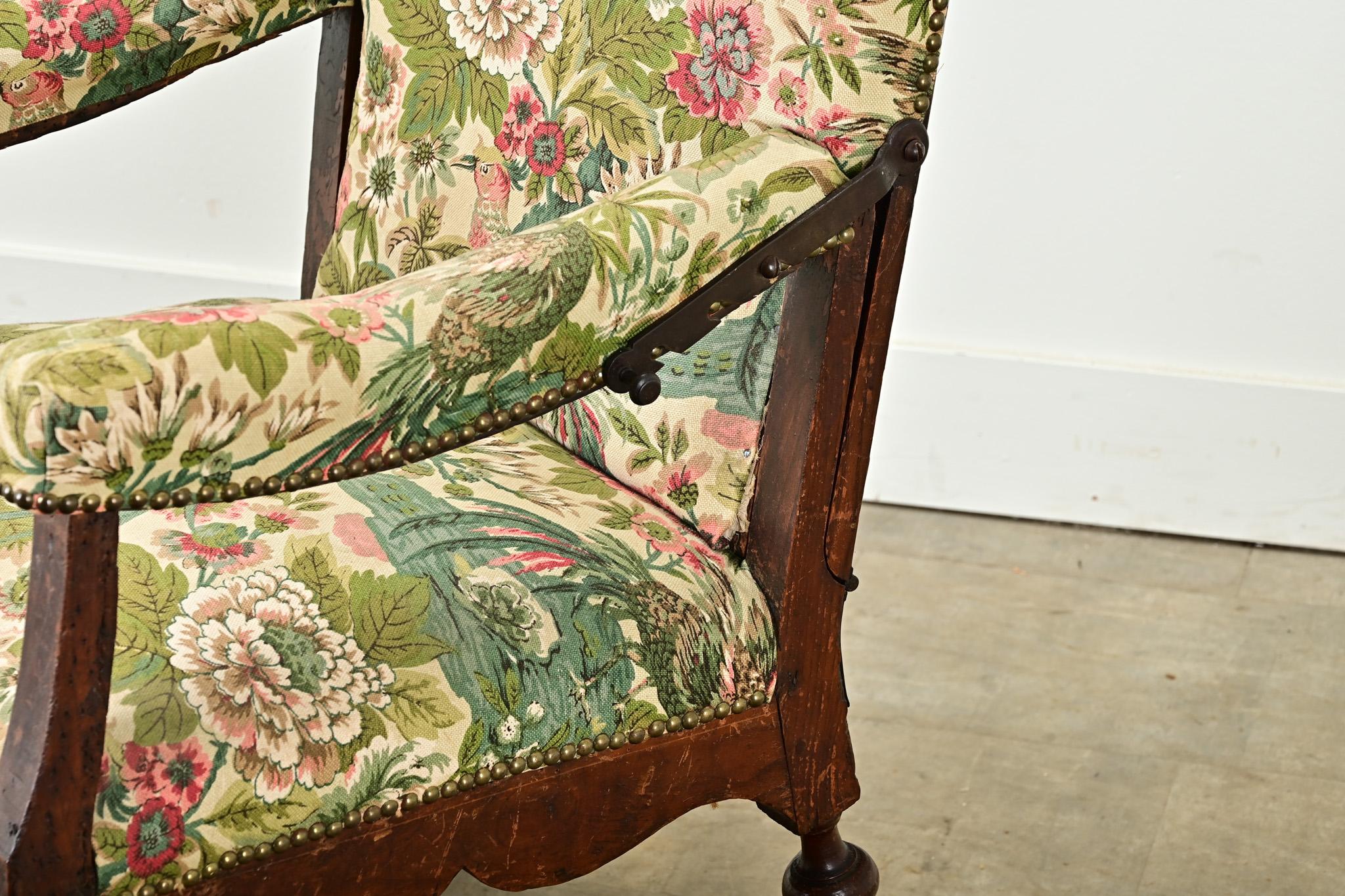 French 18th Century Oak Reclining Arm Chair For Sale 2