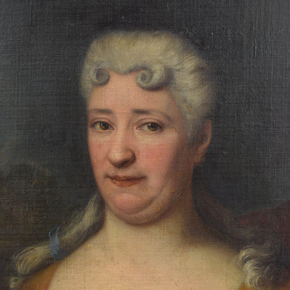 Beautiful portrait of a lady. Oil paint on canvas. Very well painted, please take a look at the detail photo's,
France, circa 1750. Weathered, small losses and old repairs.
Original period piece.