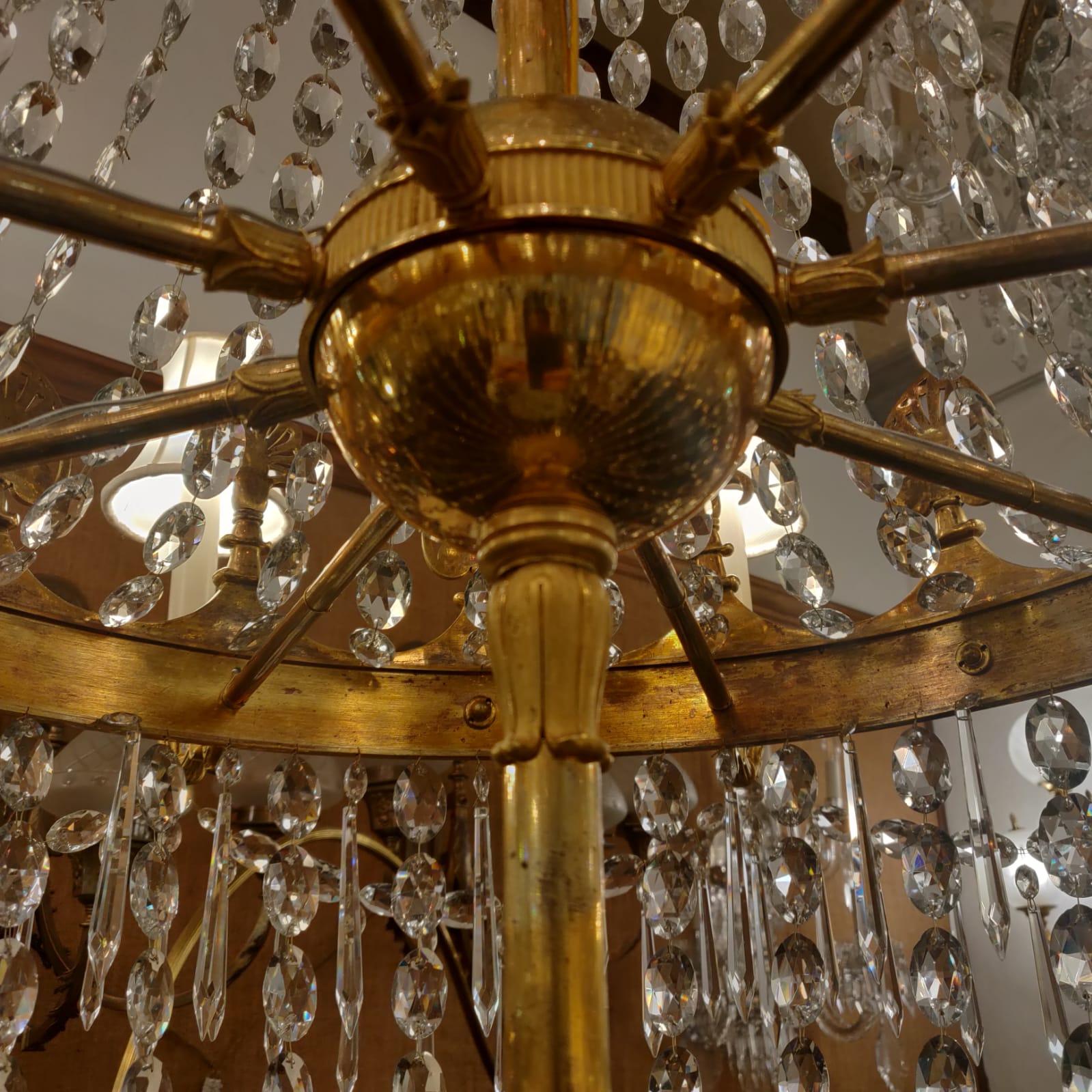 Directoire Lustre français du XVIIIe siècle en bronze doré et cristal en vente