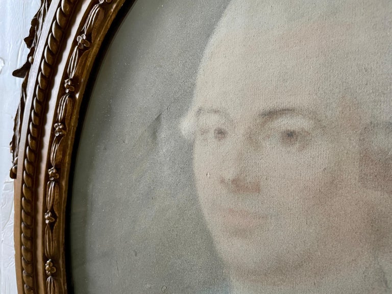 French 18th Century Oval Pastel Portrait of a Man in Original Frame For ...
