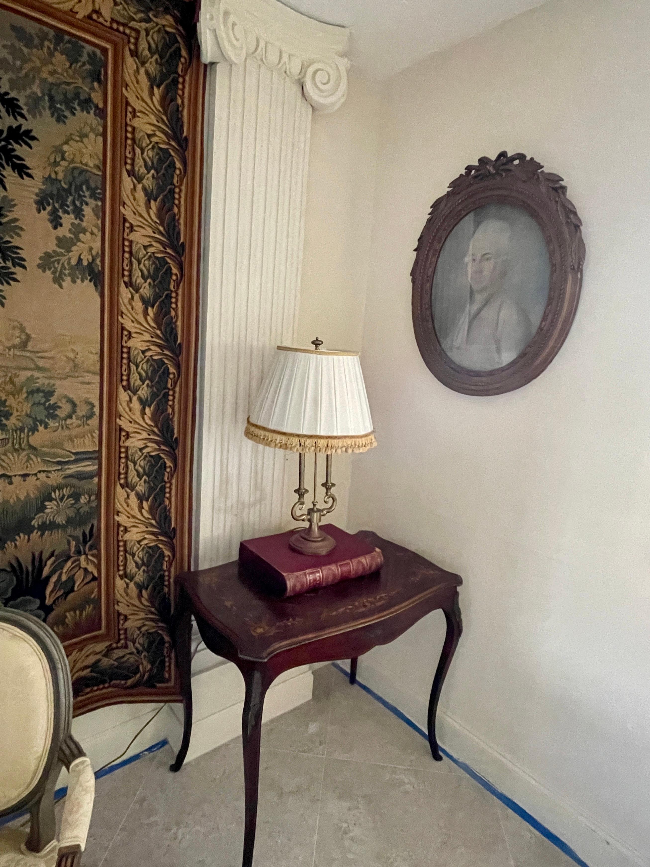 French 18th Century Oval Pastel Portrait of a Man in Original Frame For Sale 3