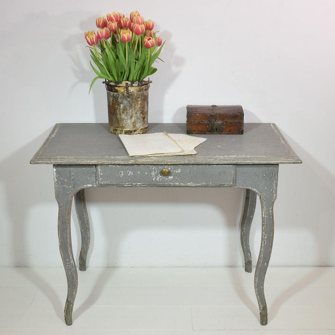 Wonderful small Louis XV table /desk with stunning patina. 
France, 18th century.