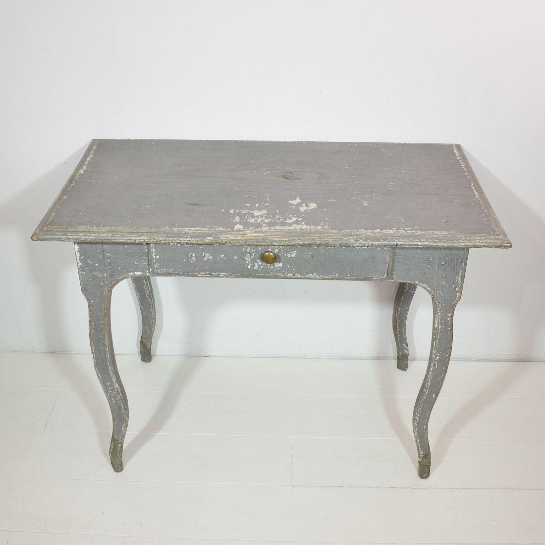French 18th Century Painted Louis XV Table / Small Desk 3