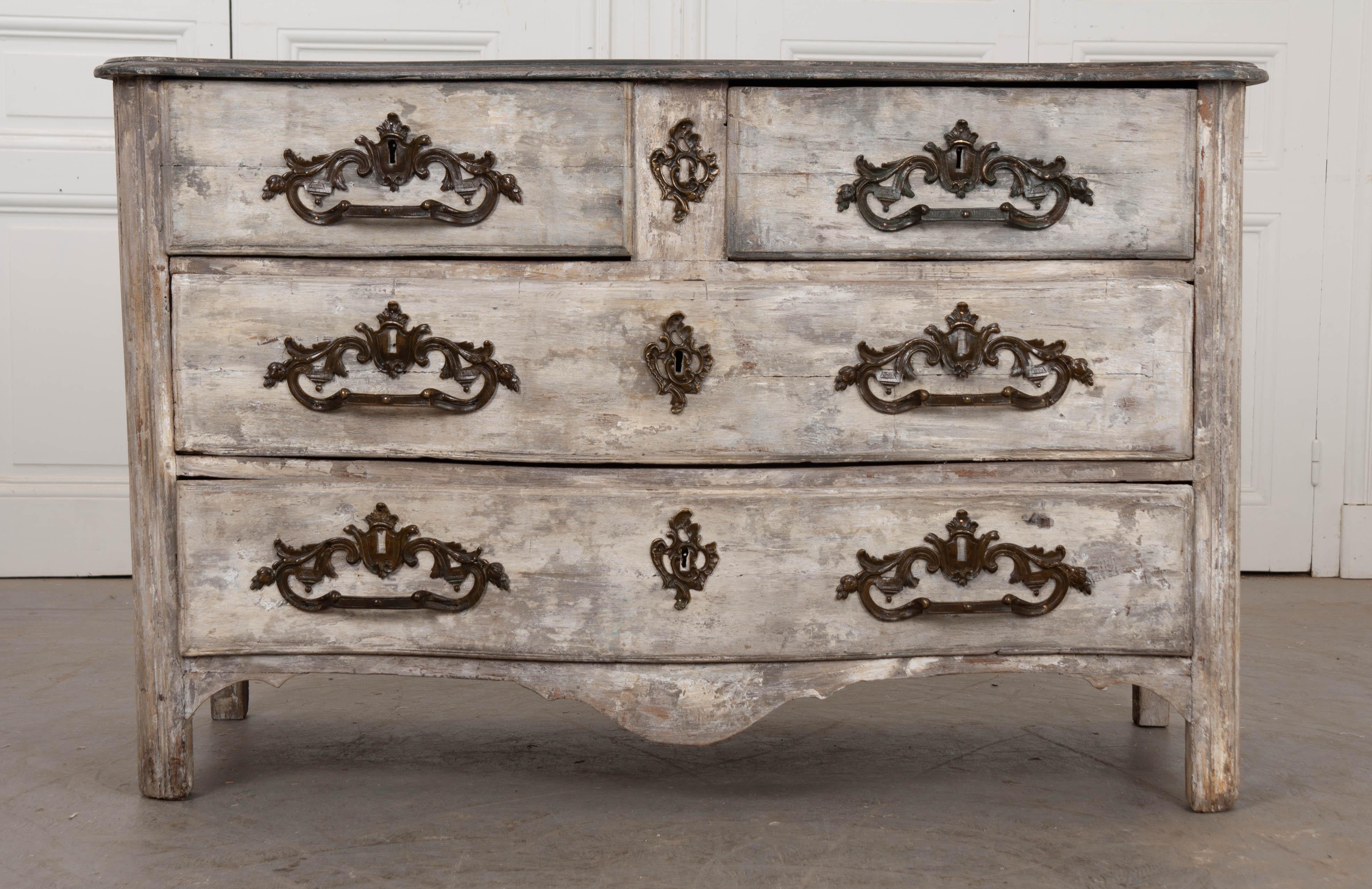 Commode parisienne peinte du XVIIIe siècle 8