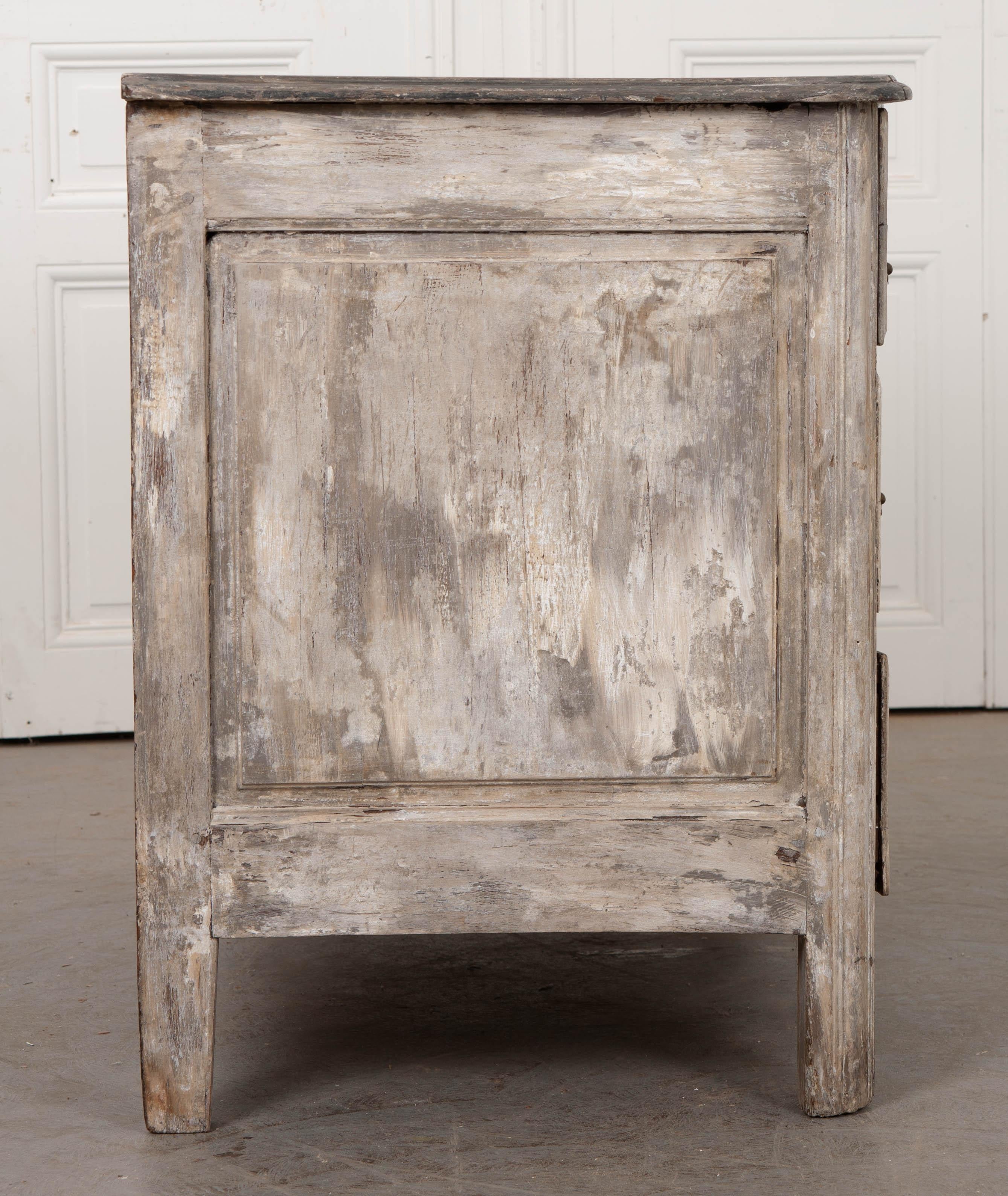 Wood French 18th Century Painted Parisian Commode For Sale