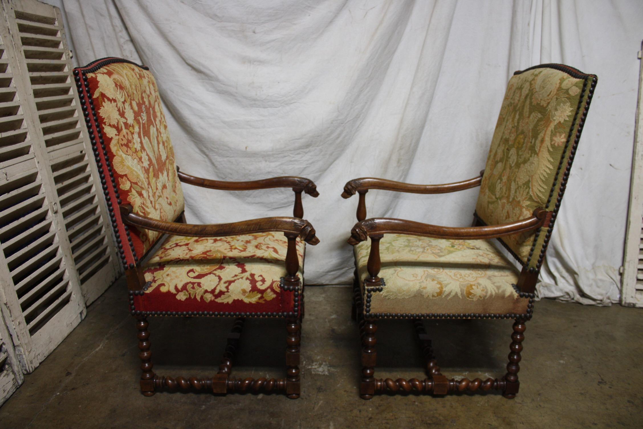 French 18th Century Pair of Armchairs 9