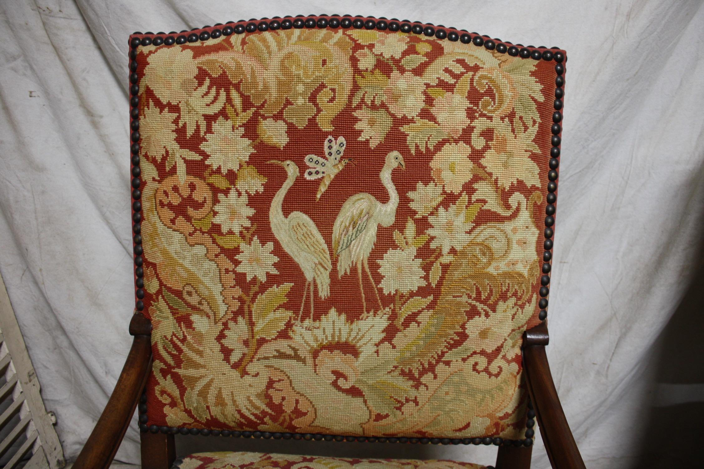 French 18th Century Pair of Armchairs 2