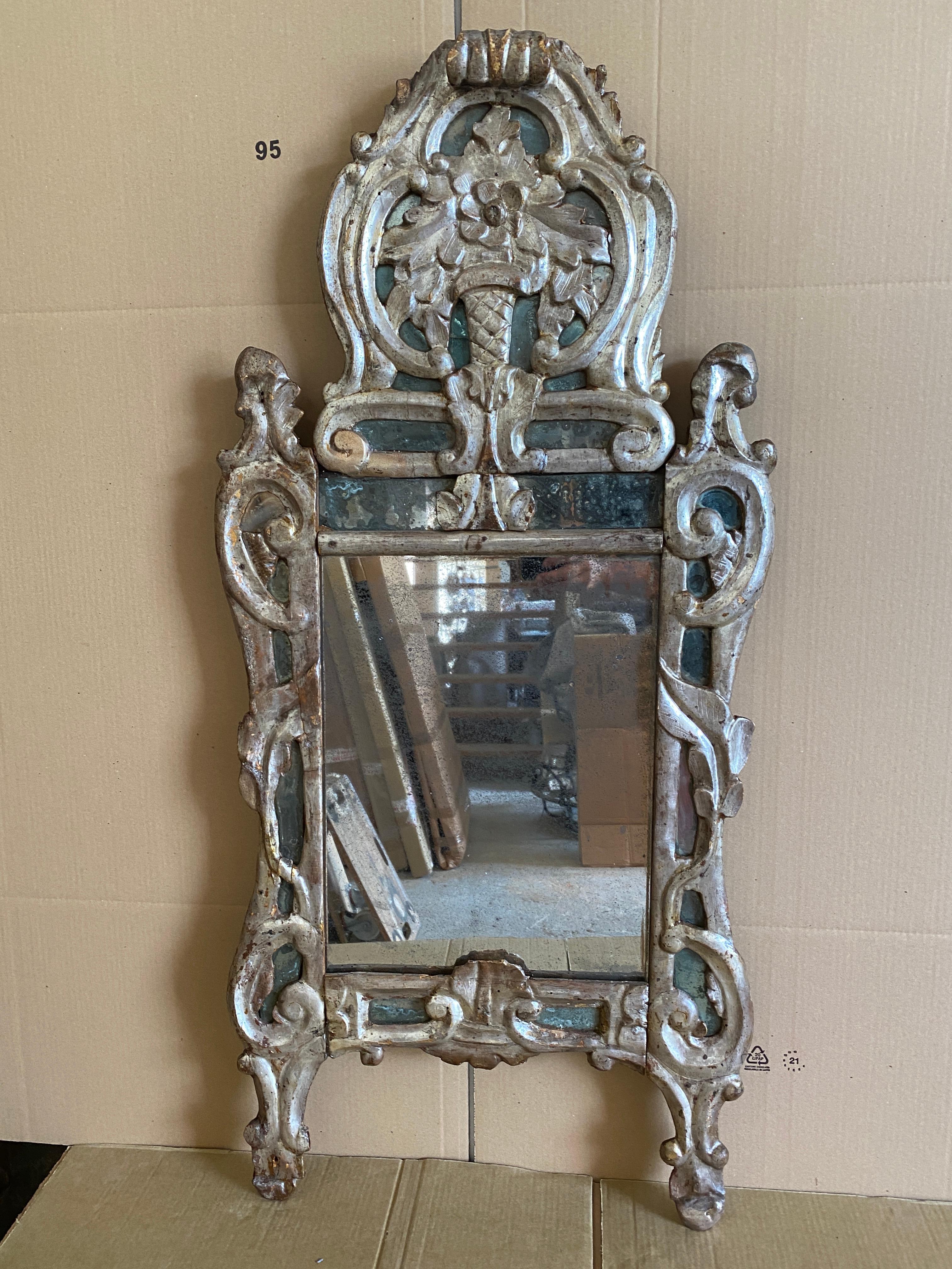 French 18th Century Parclose Mirror For Sale 6