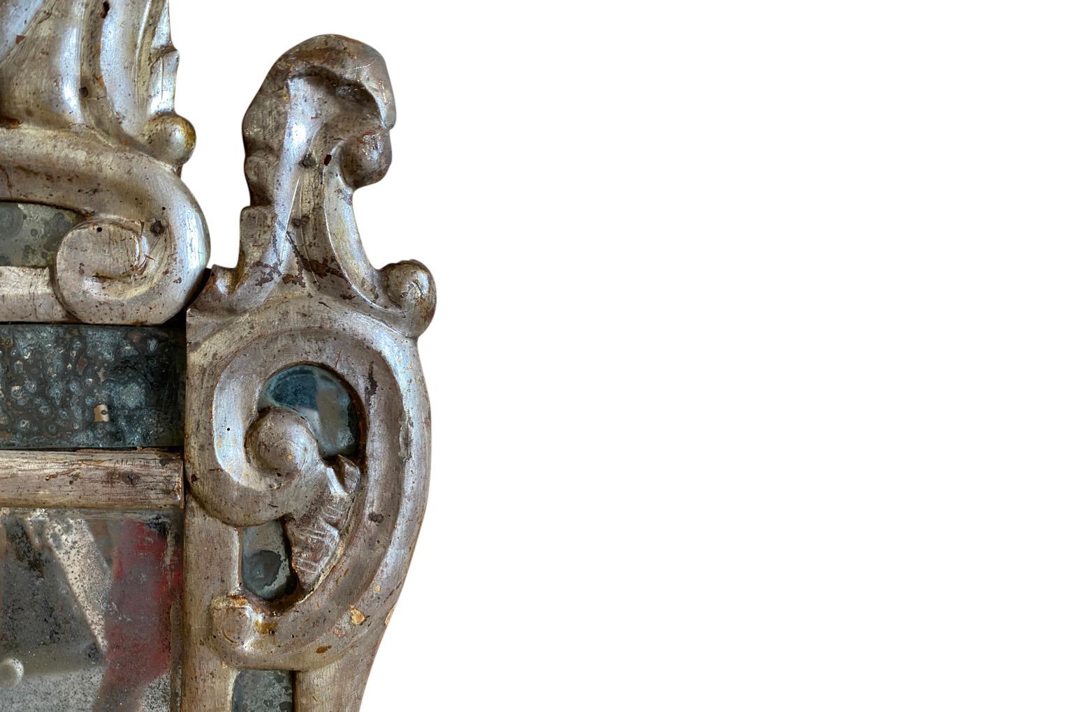 Doré Miroir de Parclose français du 18ème siècle en vente