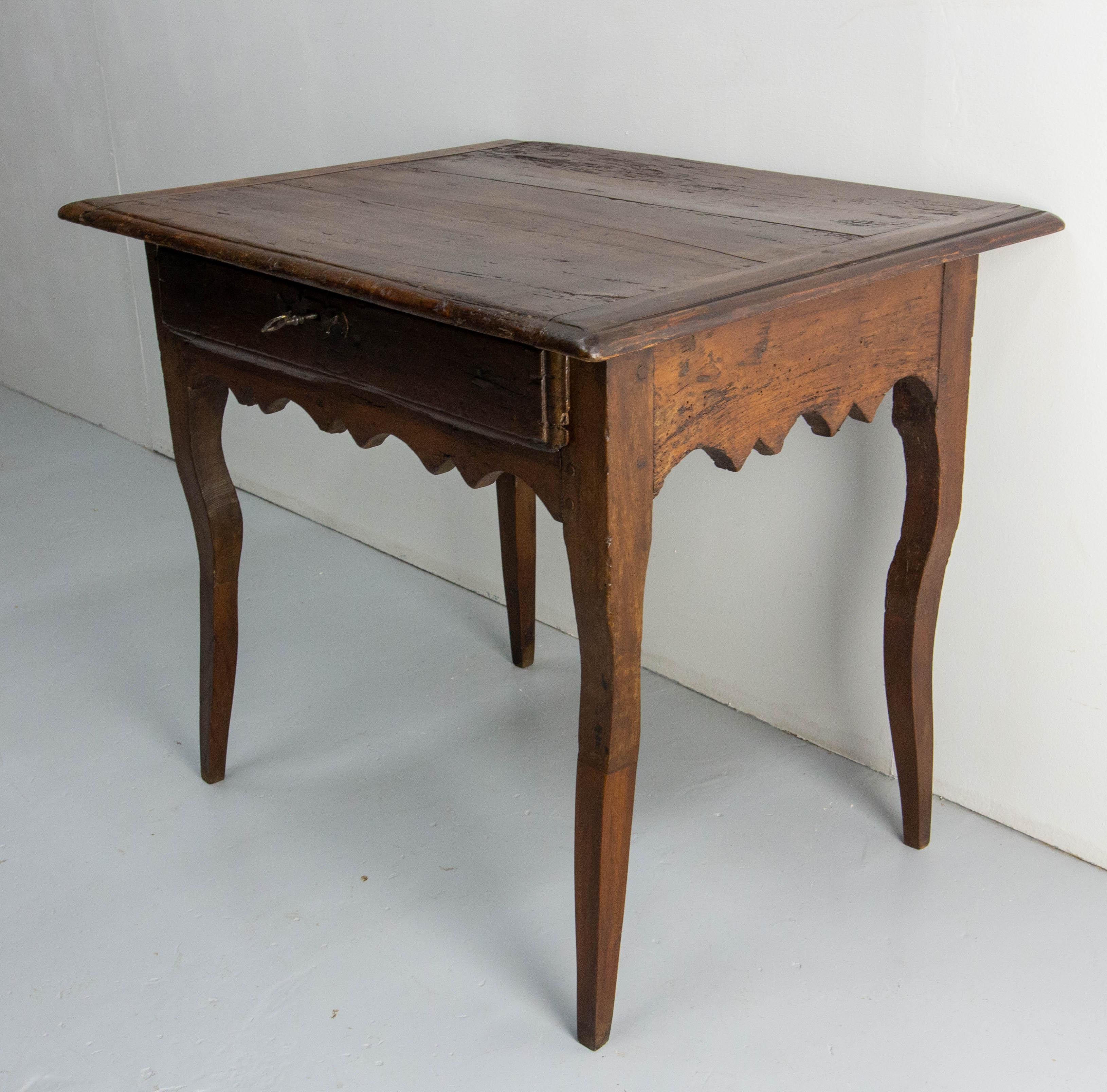 18th Century and Earlier French 18th Century Poplar & Oak Writing Table Louis XV Period For Sale