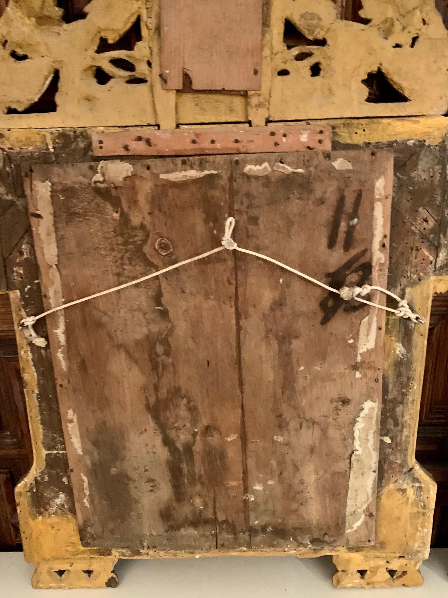 French 18th Century  Provencal Louis XVI Giltwood Mirror For Sale 8