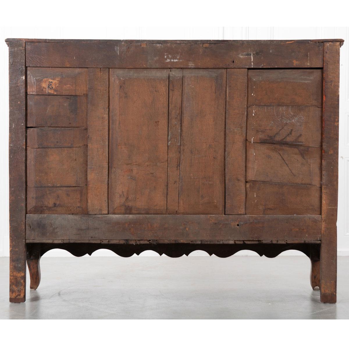 French 18th Century Provincial Oak Buffet For Sale 7