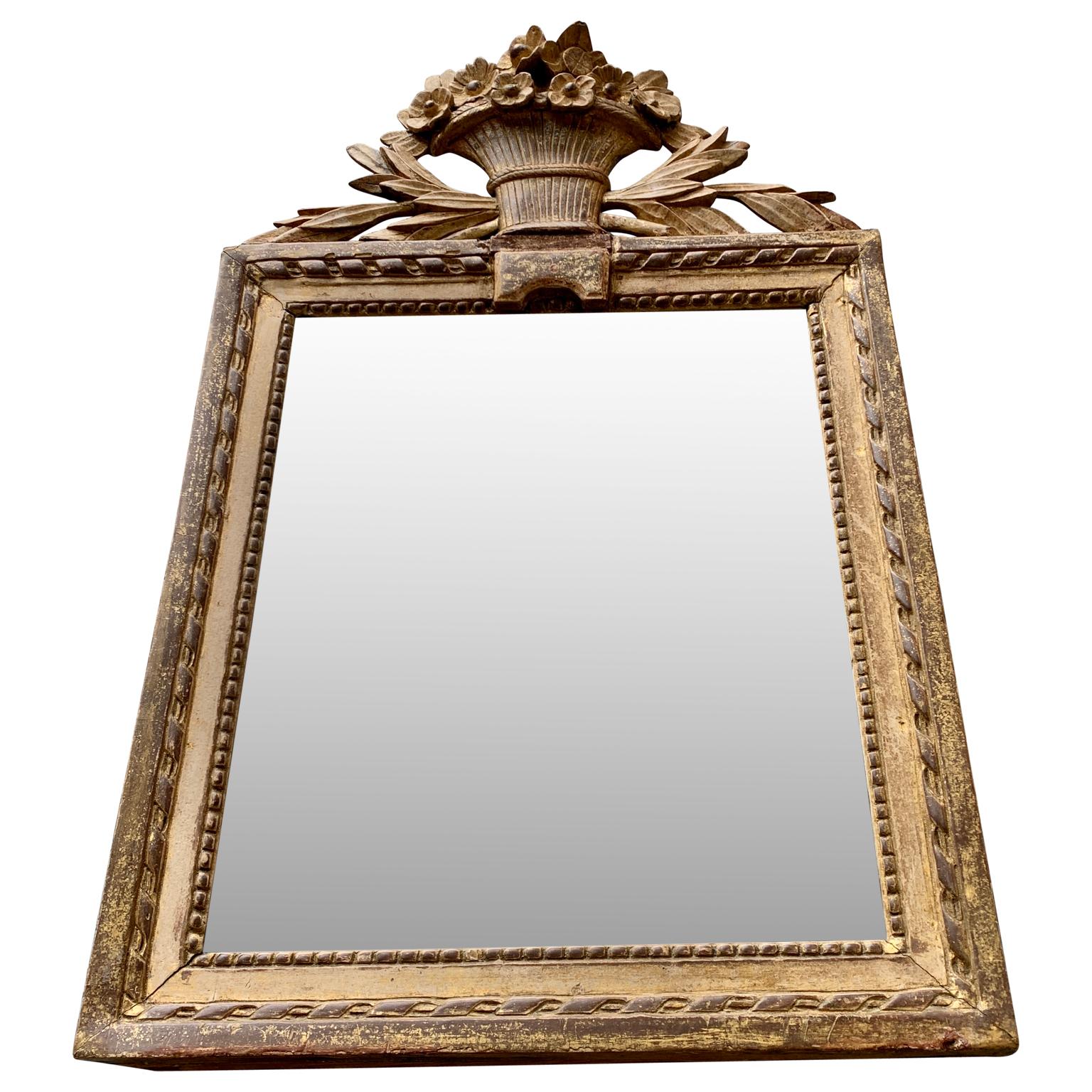 Gilt French 18th Century Rectangular Gilded Wall Mirror