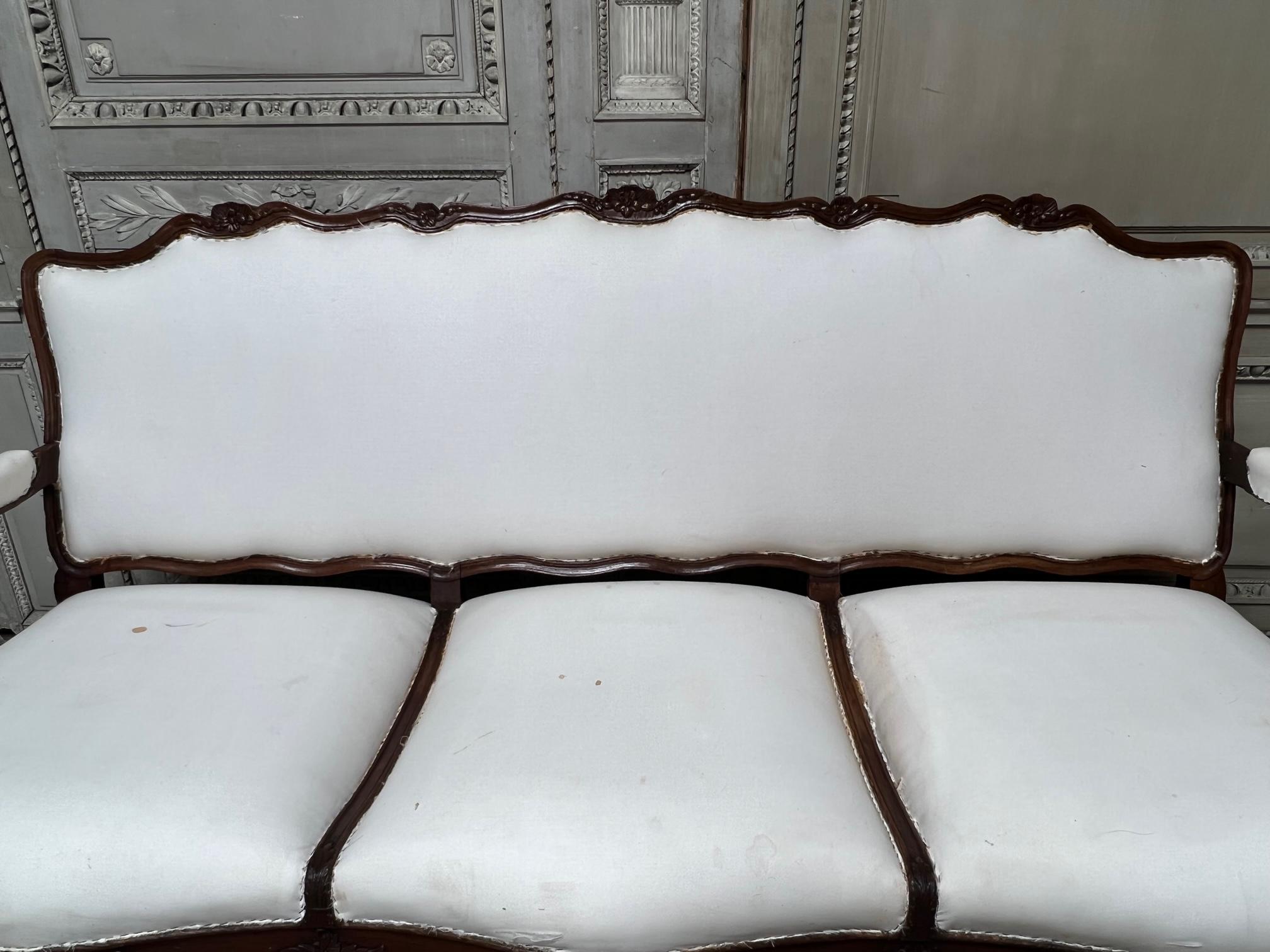 French 18th Century Regence Carved Walnut Canape Sofa 1