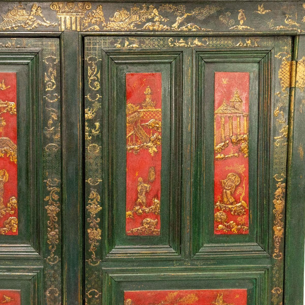 Cabinet à Chinoiserie d'époque Régence du 18ème siècle en vente 1