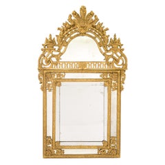 Miroir français en bois doré à double cadre de la période Régence du 18ème siècle