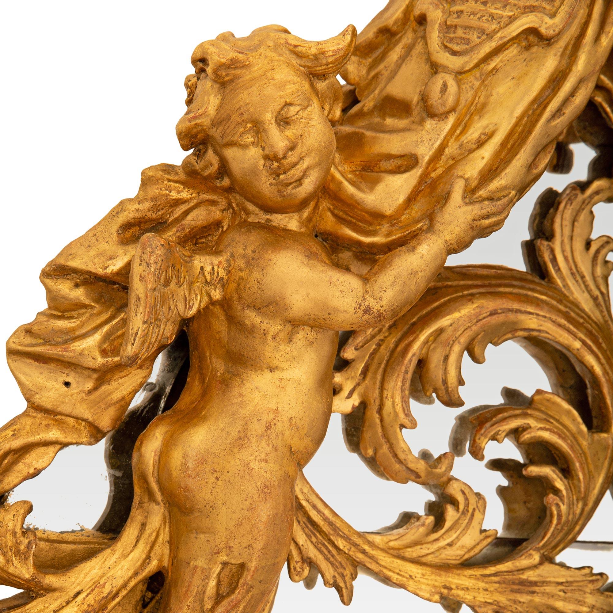 Miroir en bois doré d'époque Régence du XVIIIe siècle en vente 1