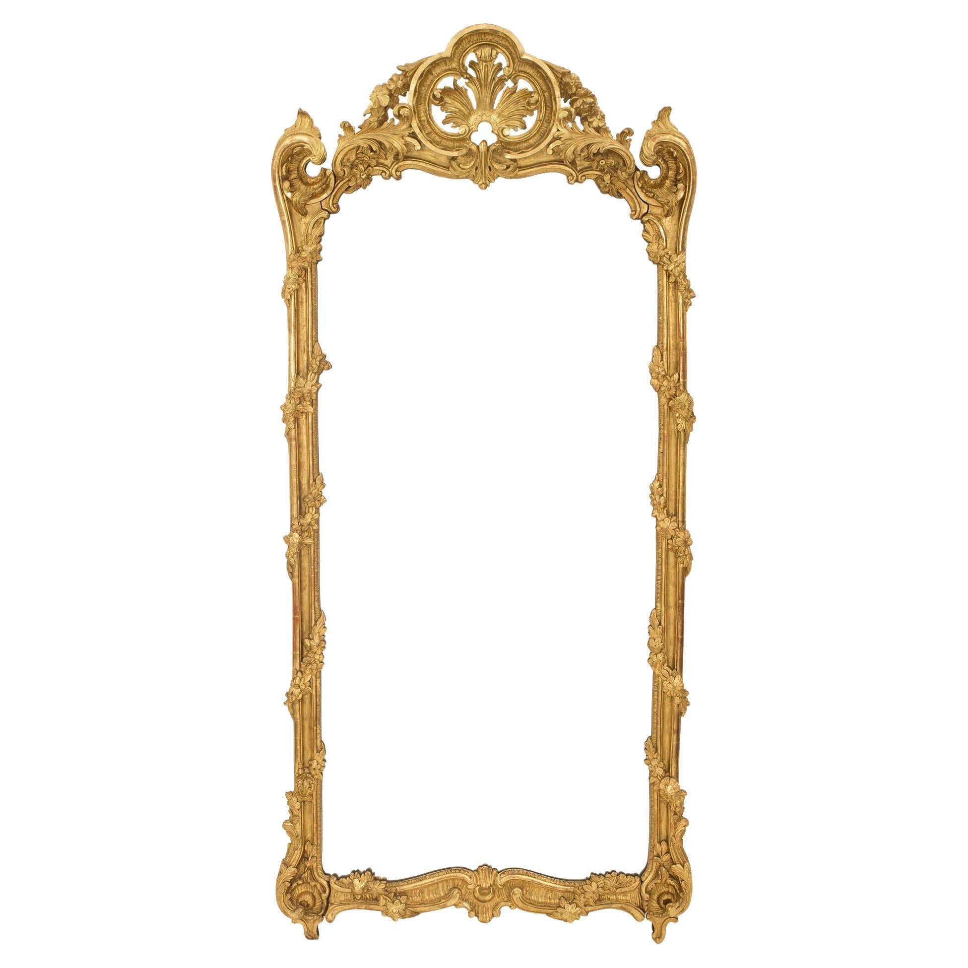 Französisch 18. Jahrhundert Régence Zeitraum Giltwood Spiegel im Angebot