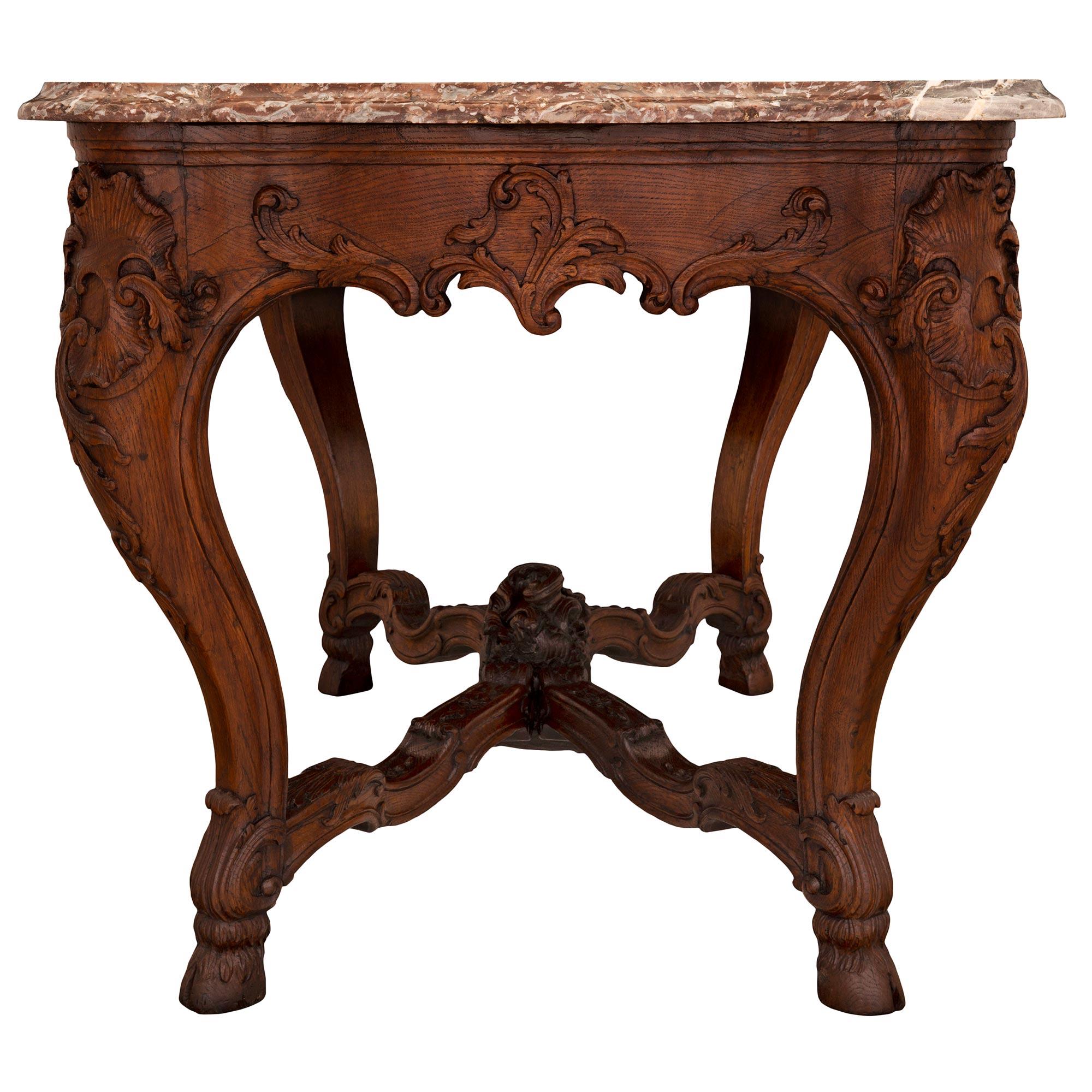 French 18th Century Régence Period Walnut And Marble Center Table In Good Condition For Sale In West Palm Beach, FL