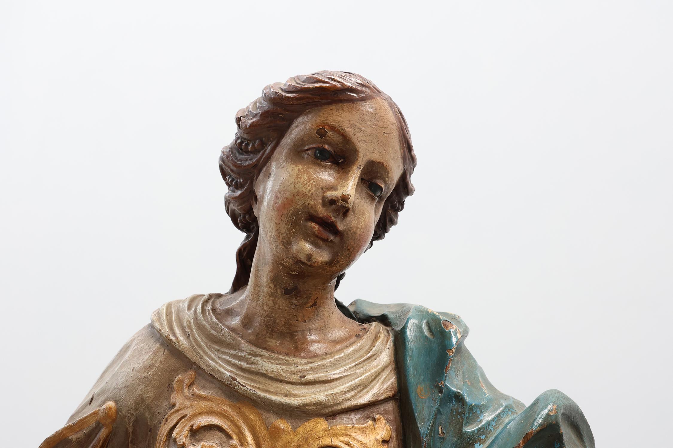 French 18th Century Religious Statue of the Virgin Mary on a cloud en venta 2