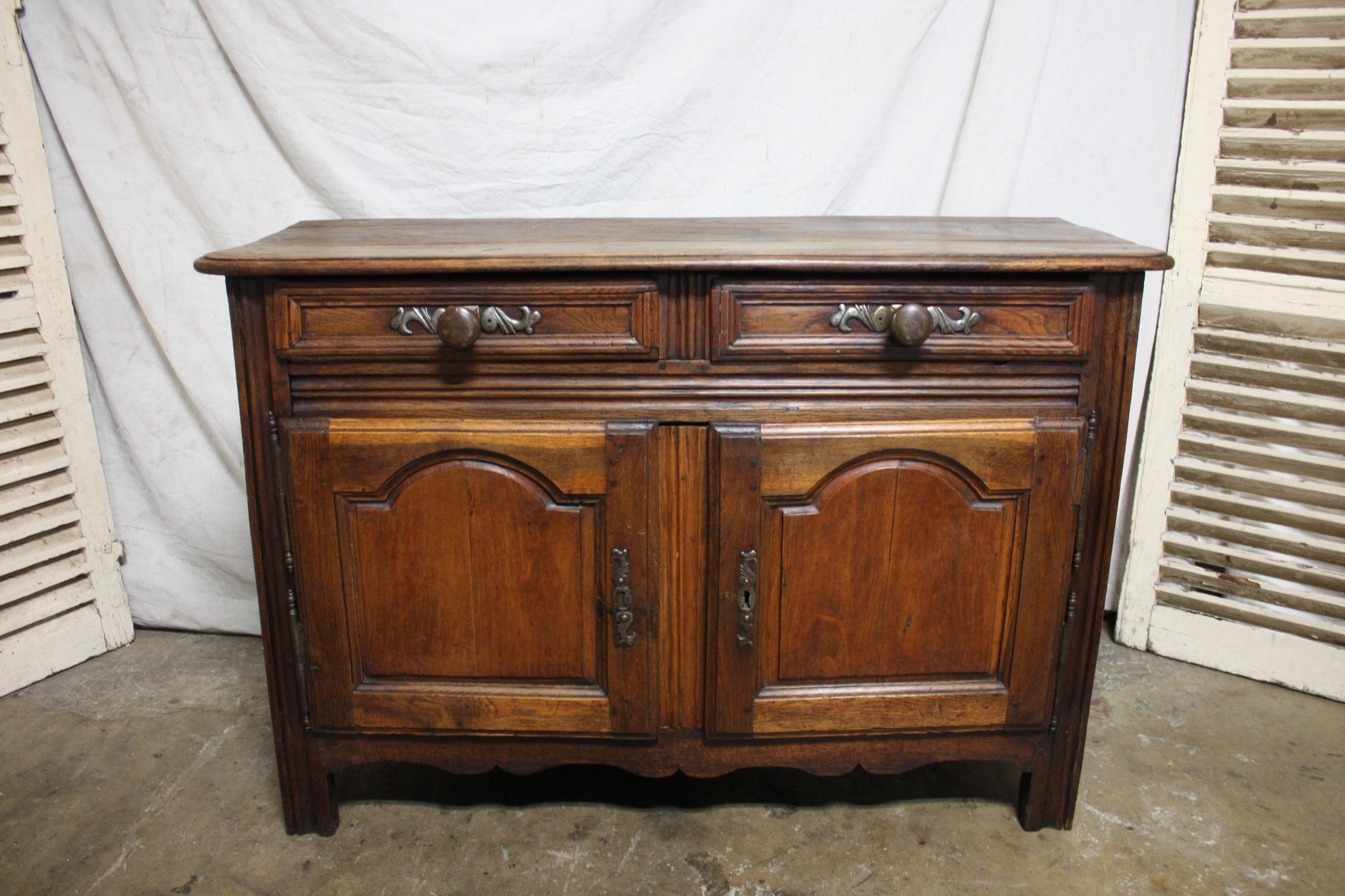 French 18th Century Rustic Buffet 4