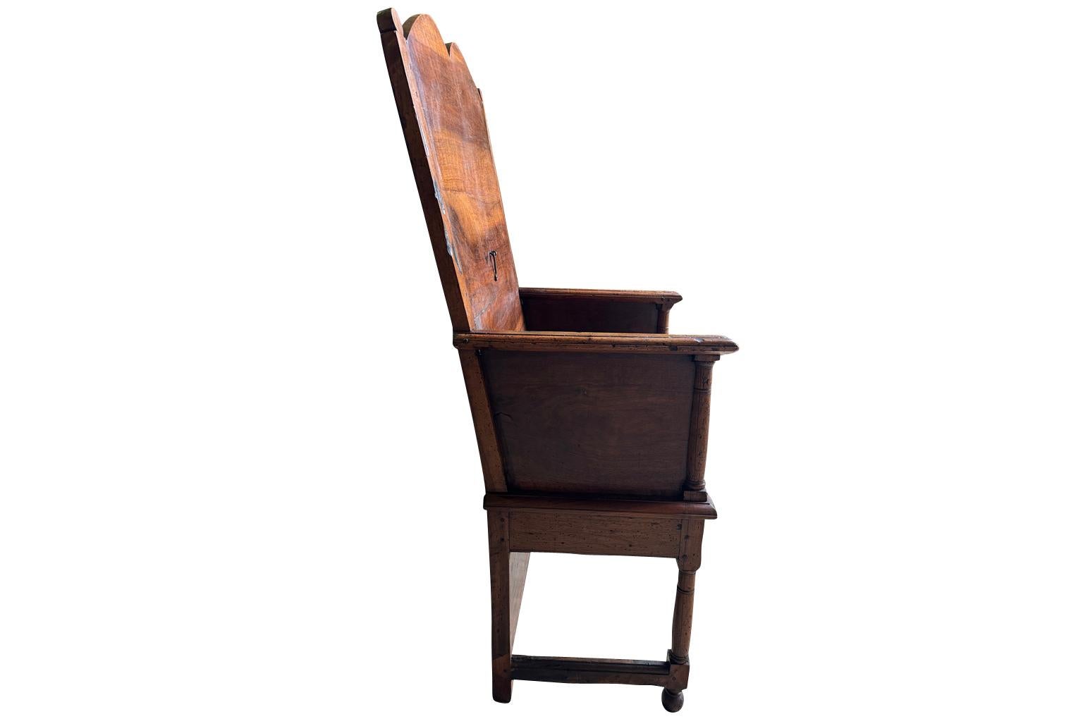 French 18th Century Sacristy Armchair For Sale 1