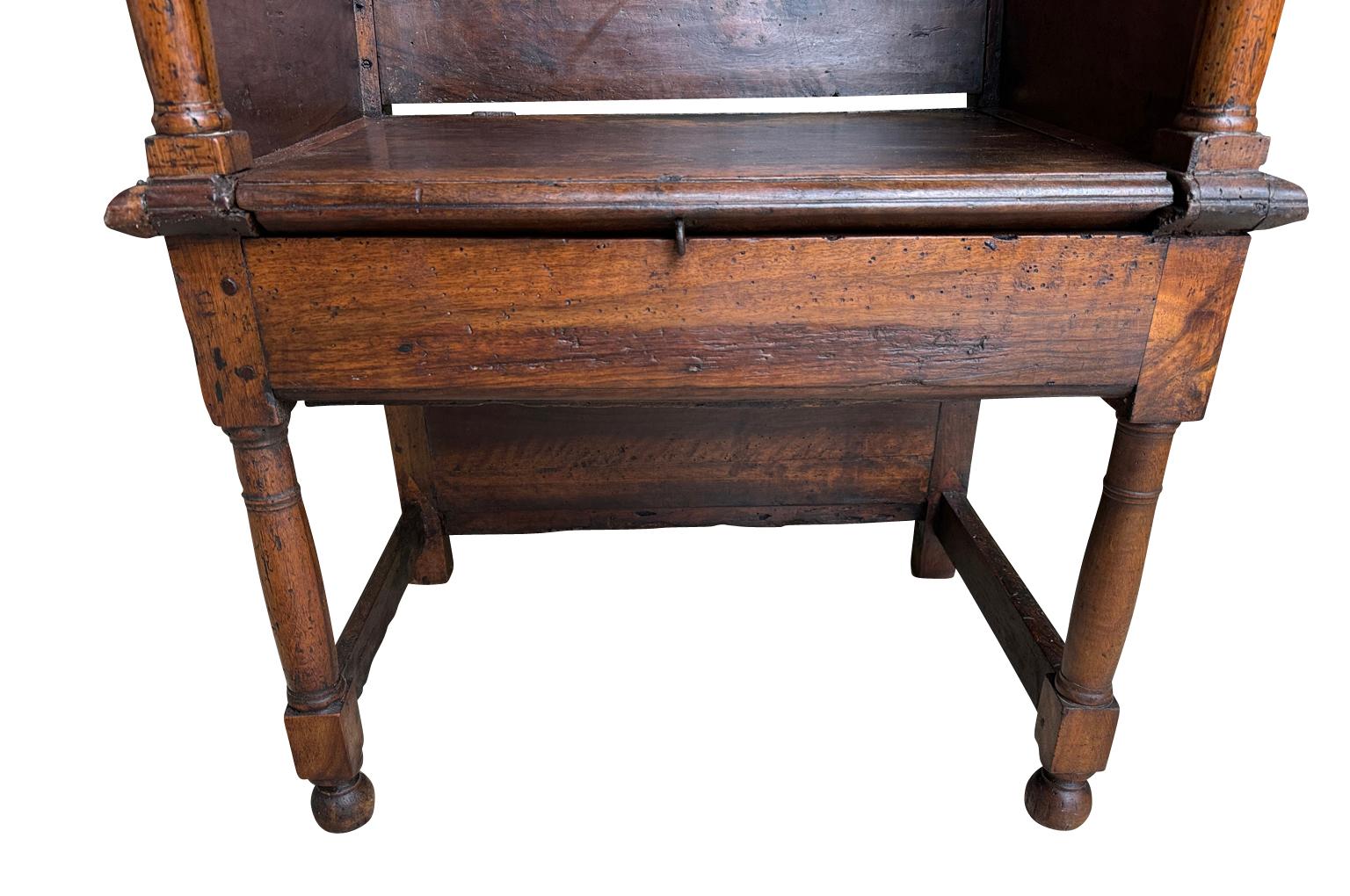 French 18th Century Sacristy Armchair For Sale 5