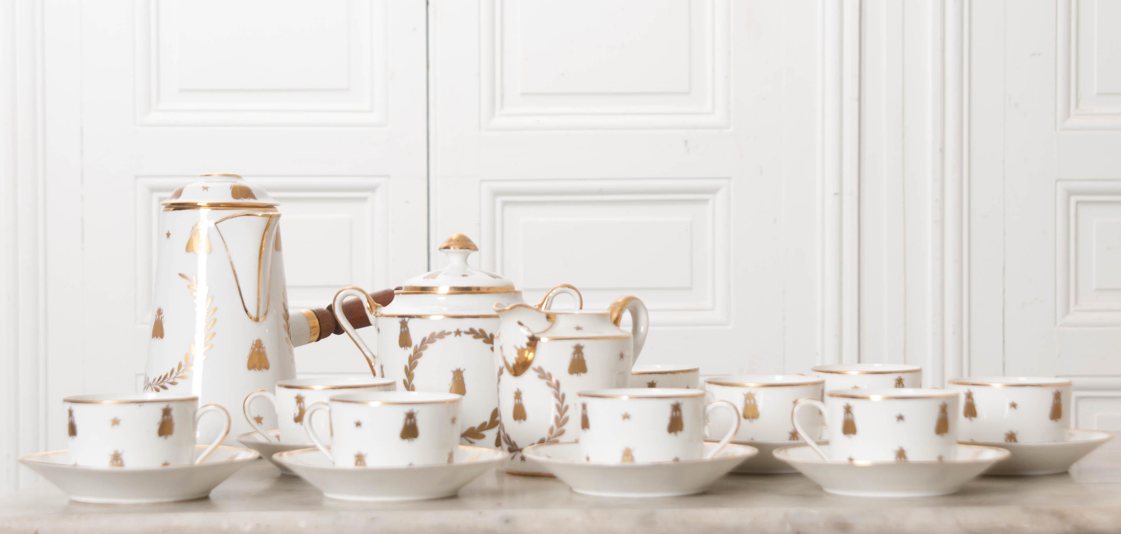 French 18th Century Sèvres Porcelain Hot Chocolate Set 1