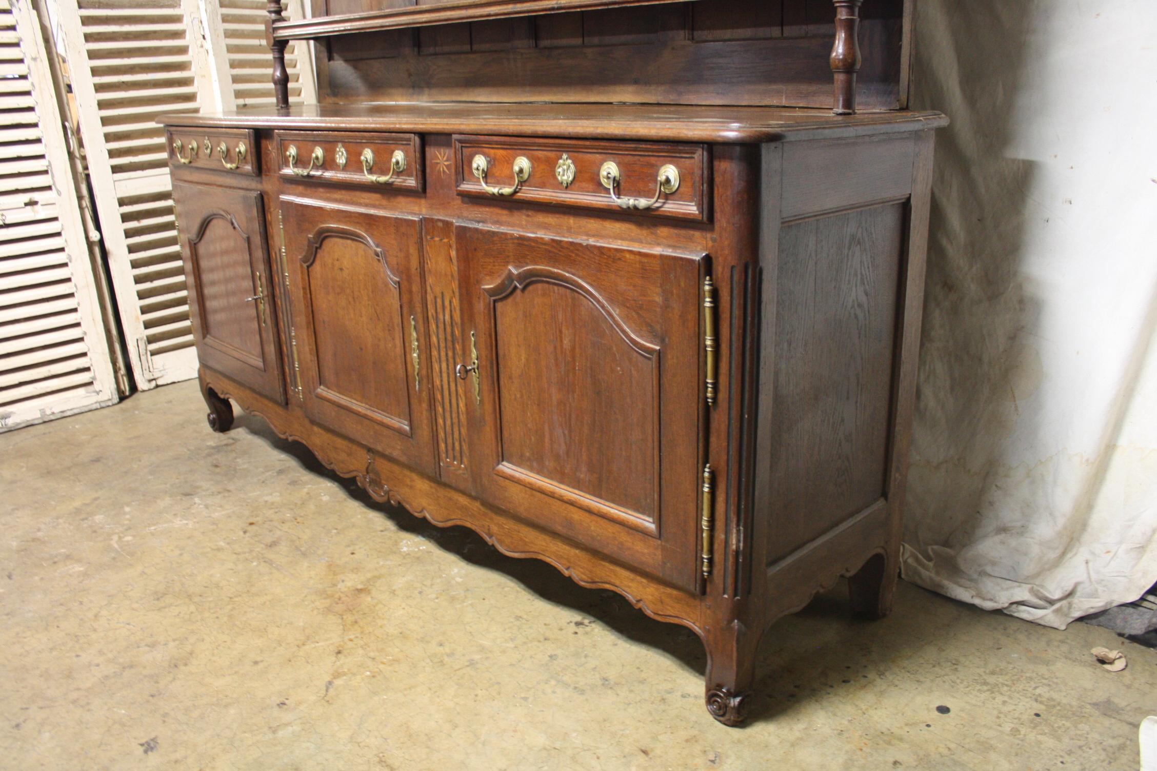 French 18th Century Sideboard Hutch 4