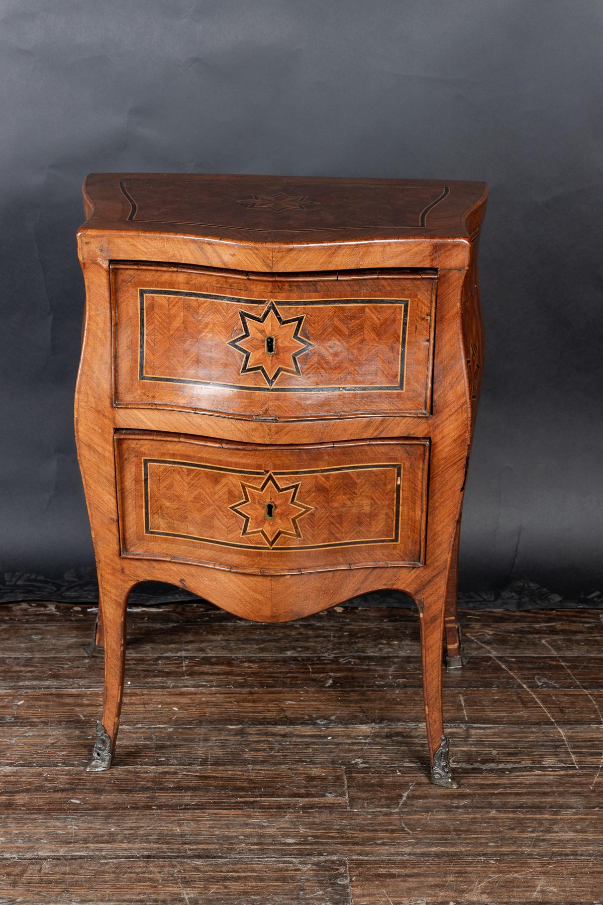 Walnut French 18th Century Small Louis XV Bombé Two Drawer Marquetry Commode  For Sale