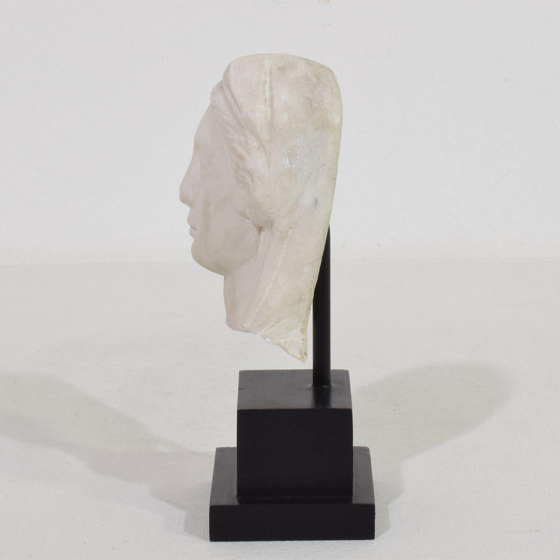 French 18th Century Small Marble Head Of A Madonna For Sale 1