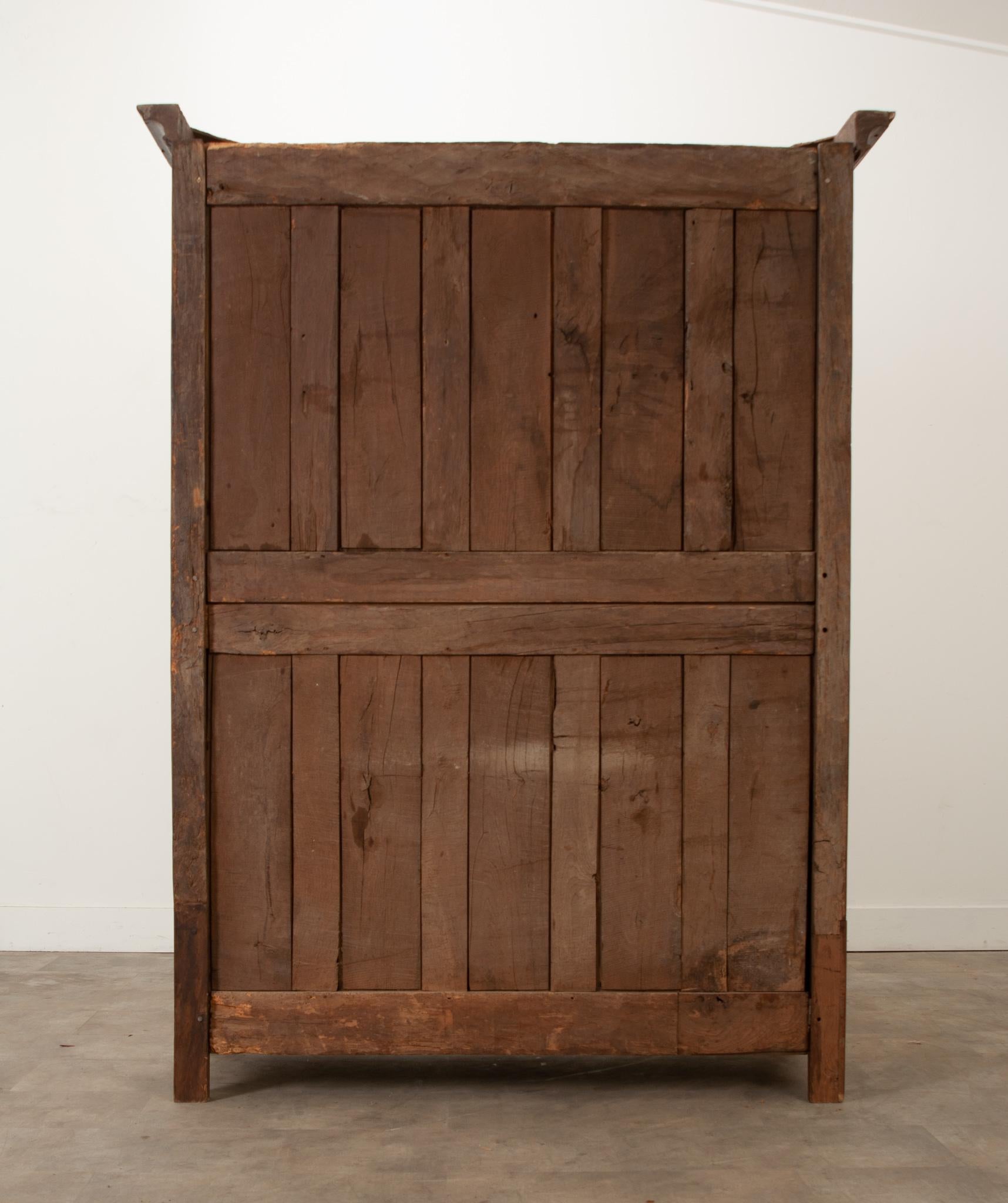 French 18th Century Solid Oak Armoire 3