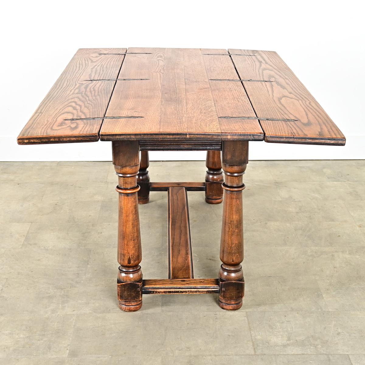 French 18th Century Solid Oak Console-Dining Table For Sale 4