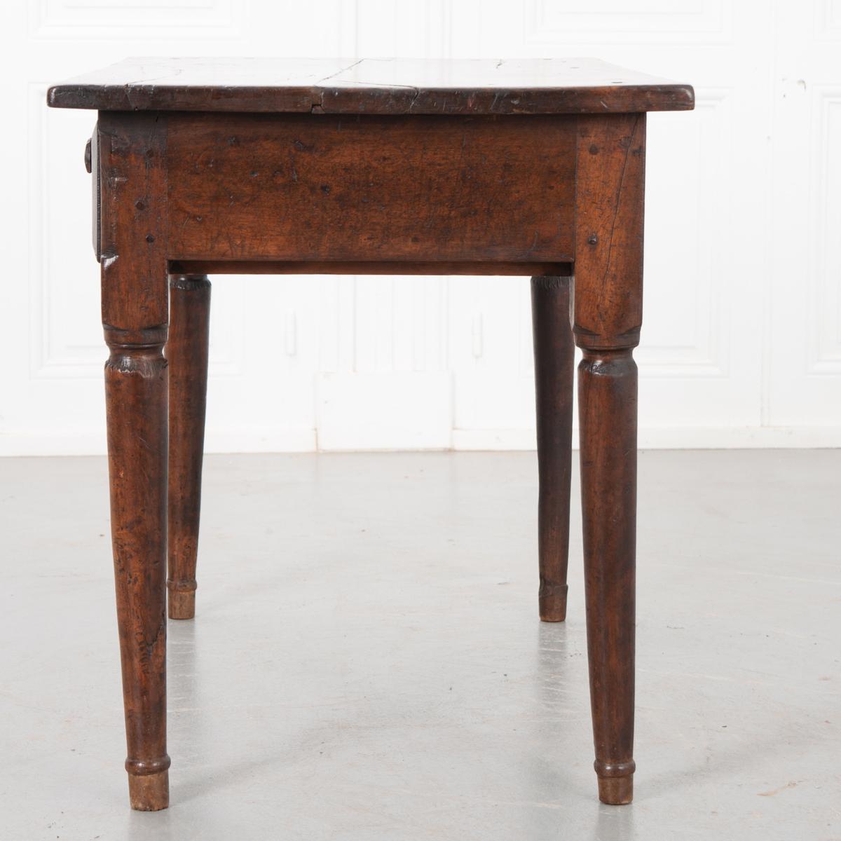 French 18th Century Solid Oak Table In Good Condition In Baton Rouge, LA