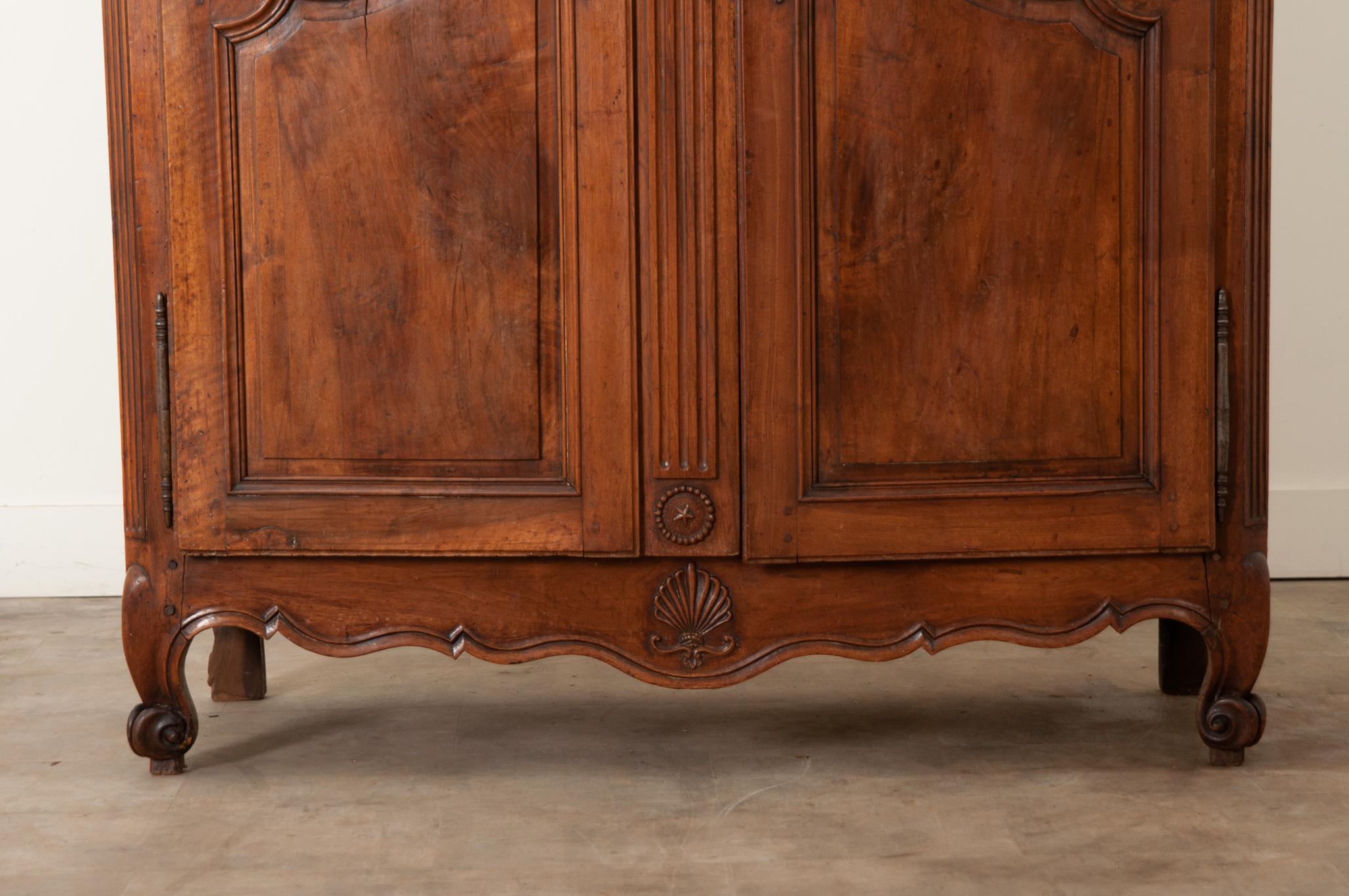 Hand-Carved French 18th Century Solid Walnut Armoire For Sale