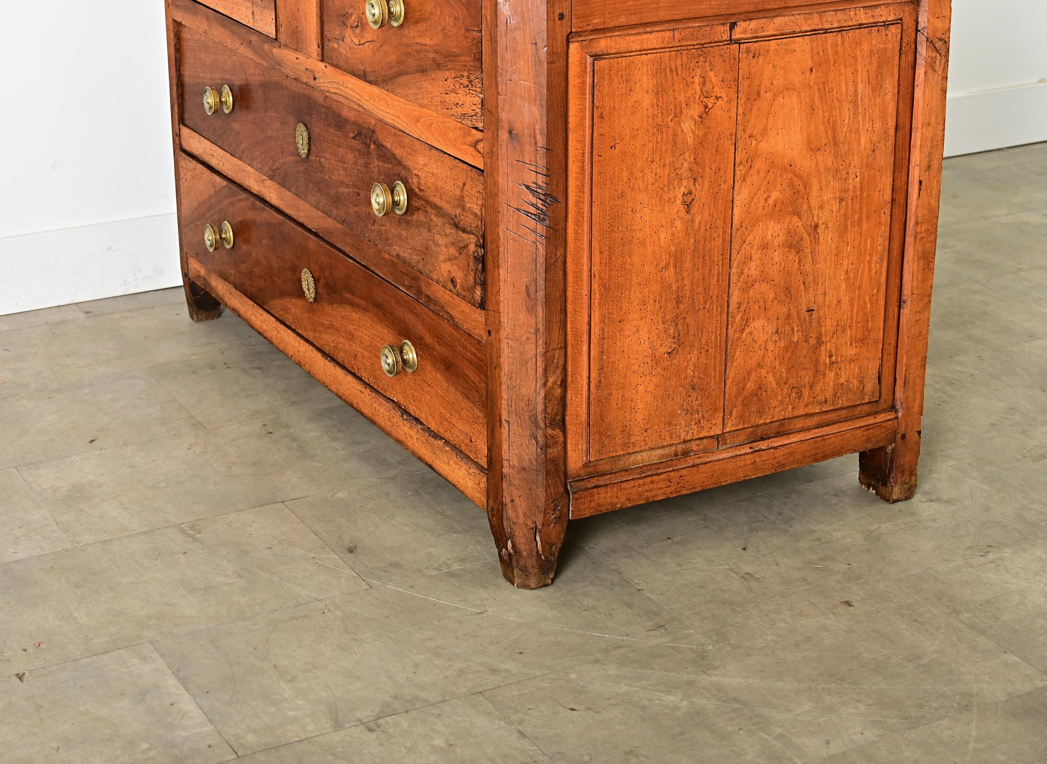 French 18th Century Solid Walnut Commode For Sale 7