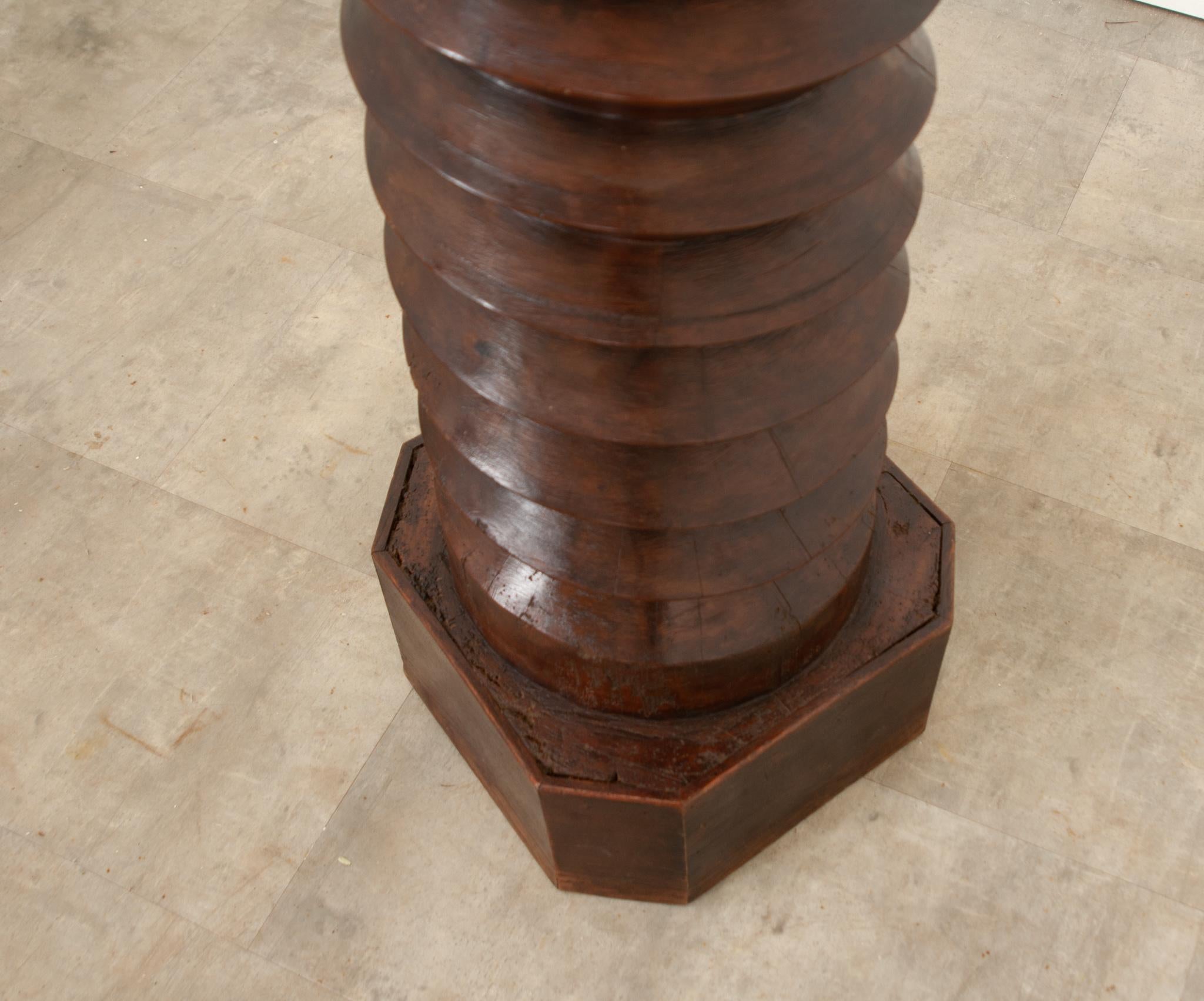 French 18th Century Solid Wine Press Pedestal For Sale 5