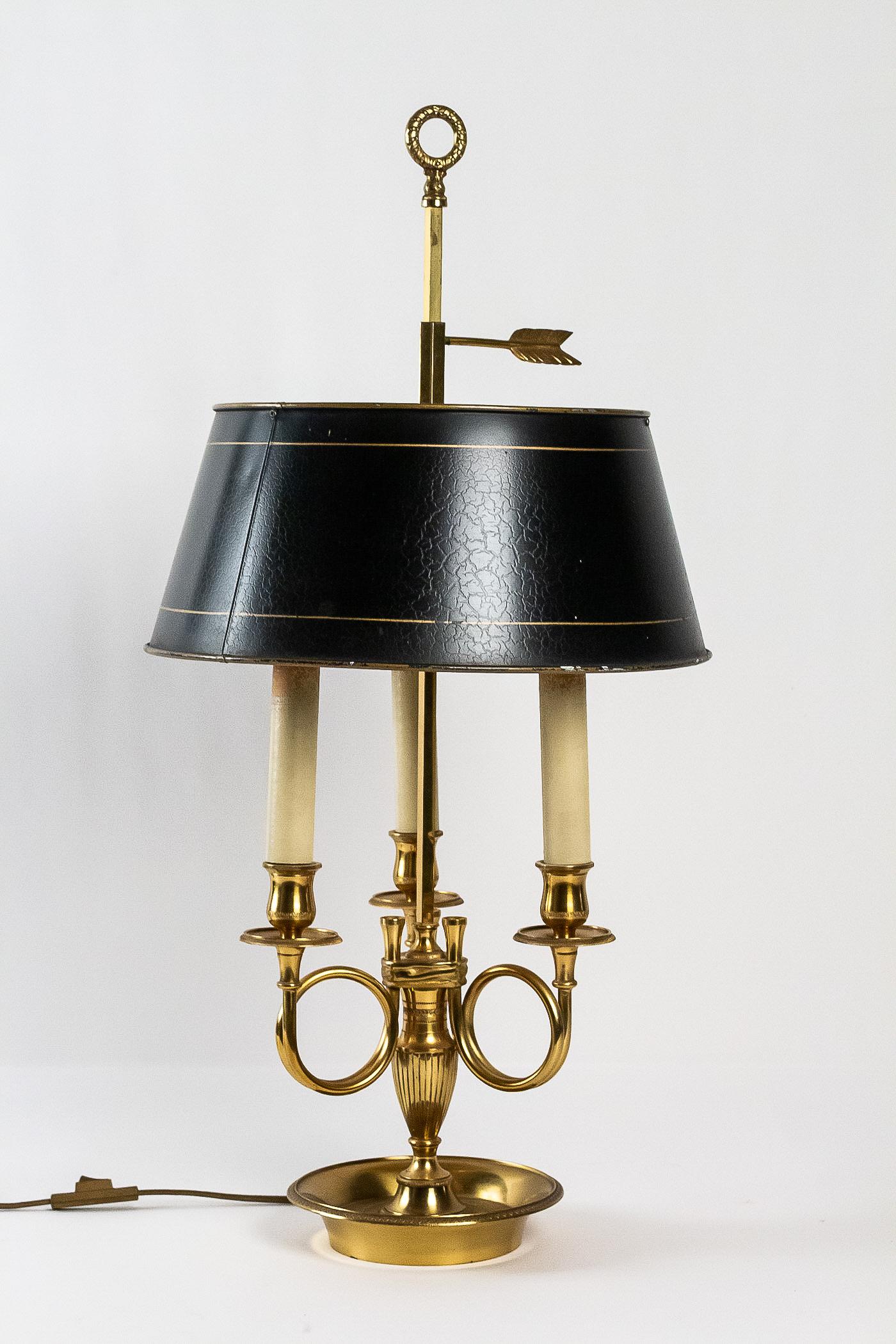 French 18th-Century Style Gilt-Bronze & Tole Three Lights Table Bouillotte Lamps For Sale 2