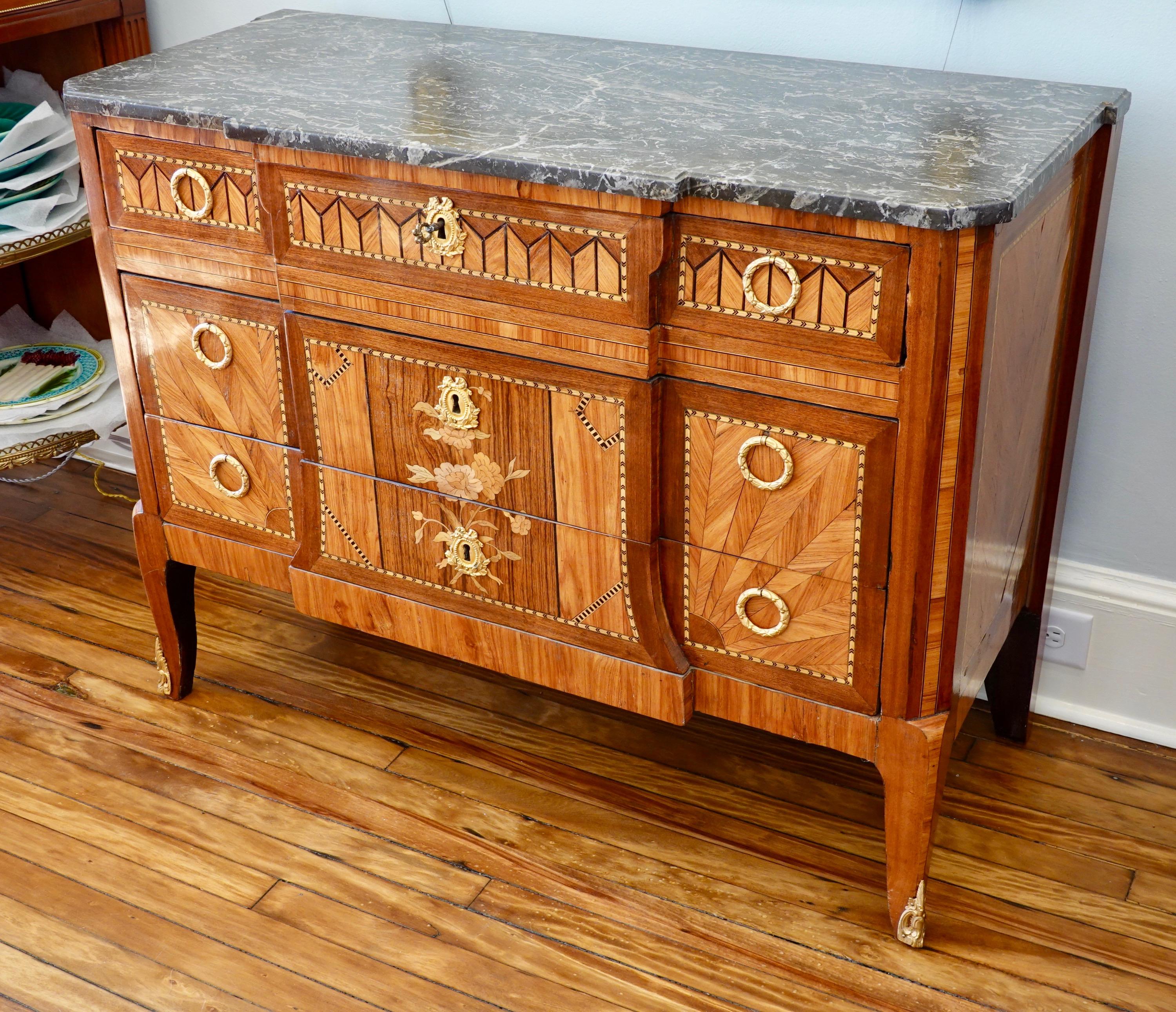 Louis XVI French 18th Century Transitional Marquetry Commode For Sale