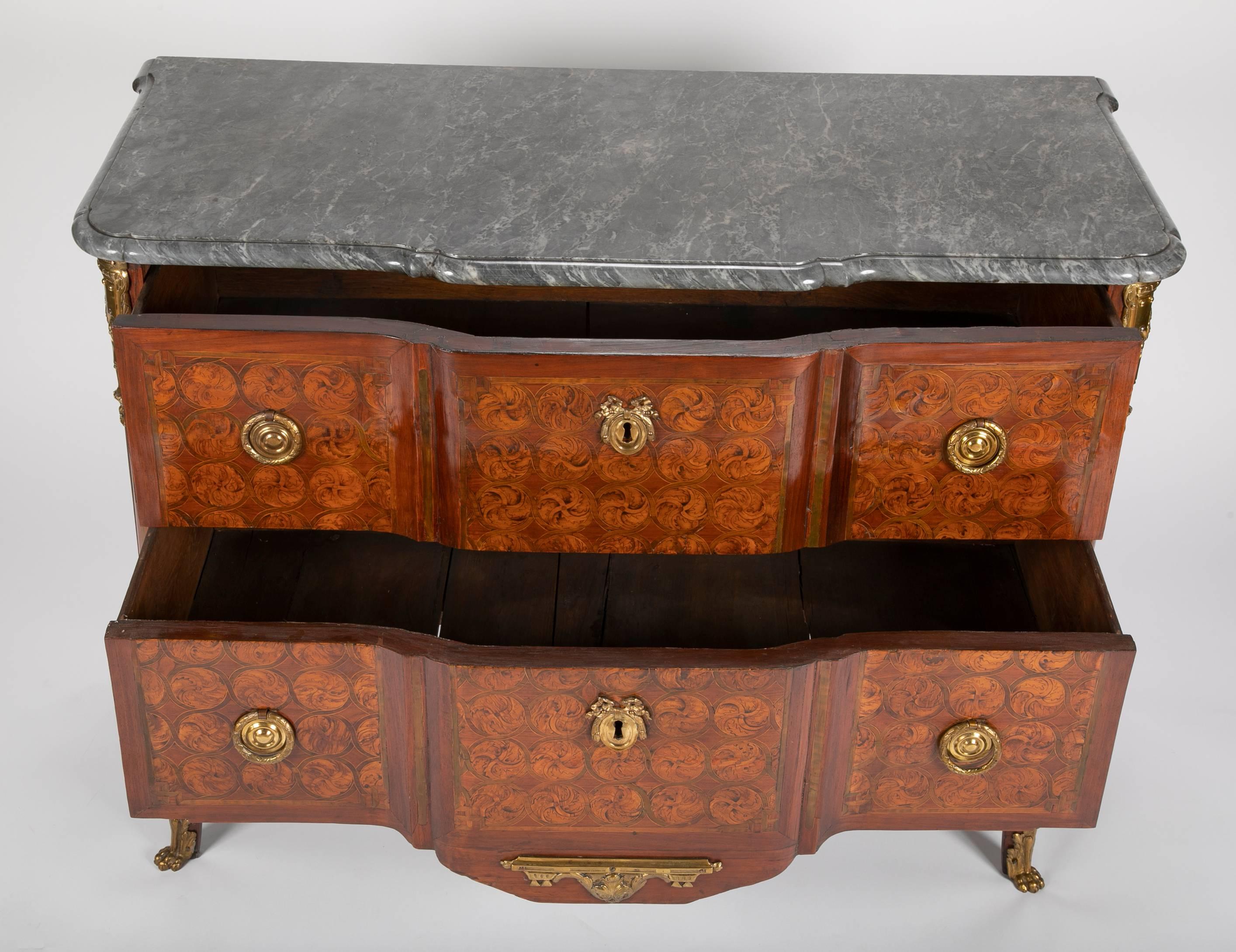 French 18th Century Transitional Period Commode For Sale 5
