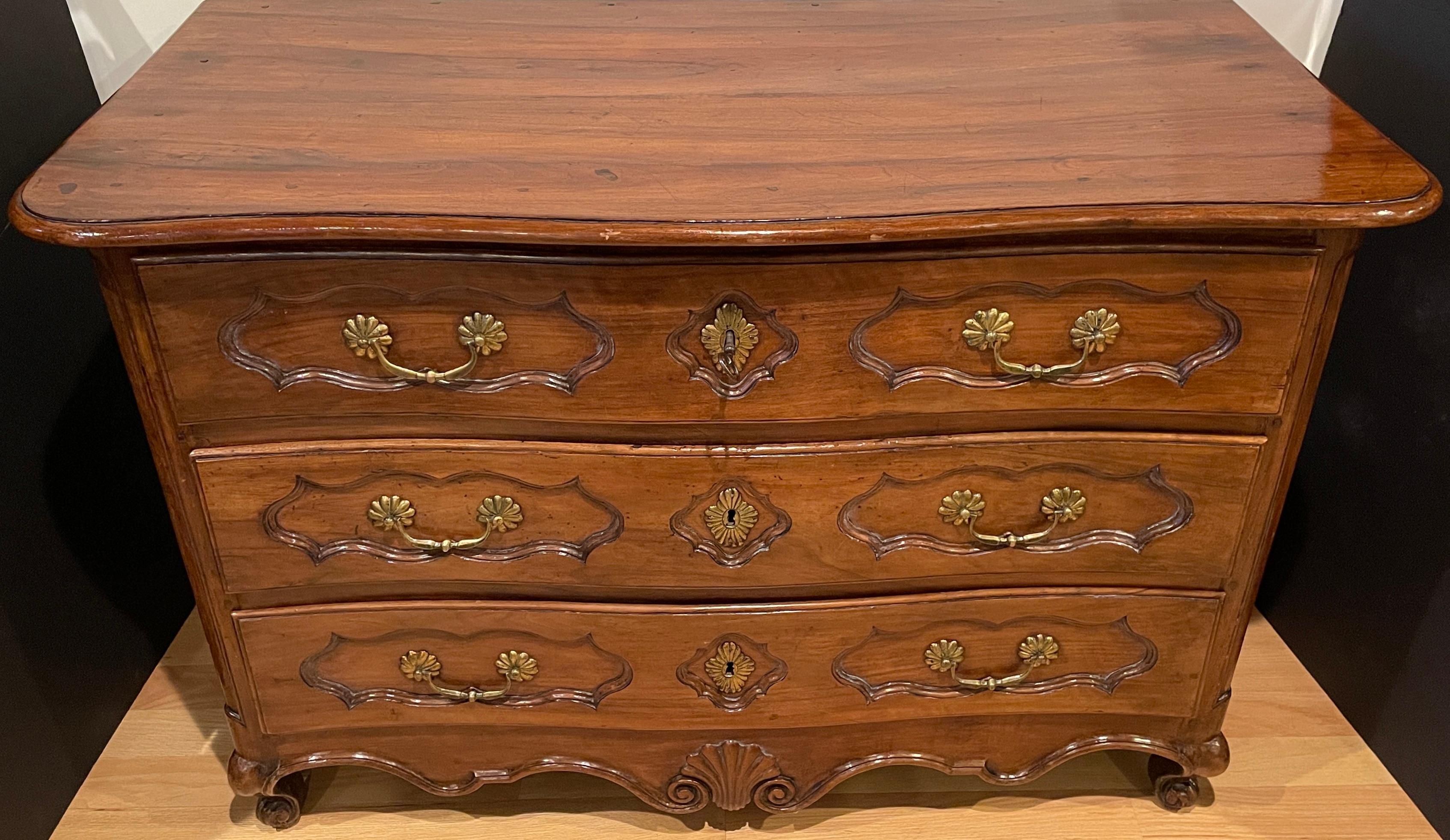 Hand-Carved French 18th Century Walnut Louis XV Period Commode For Sale