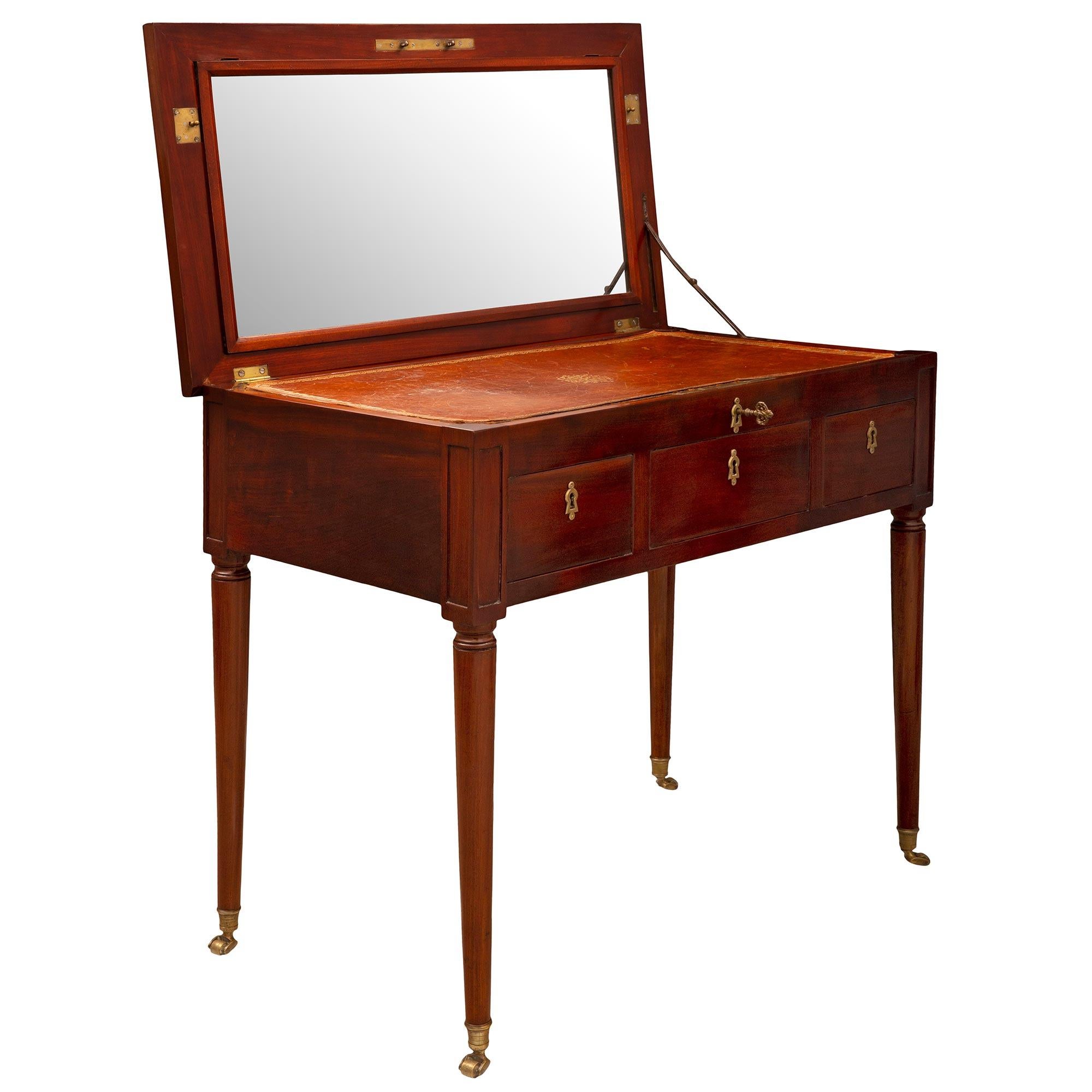 18th Century and Earlier French 18th Louis XVI Period Mahogany Vanity Table For Sale