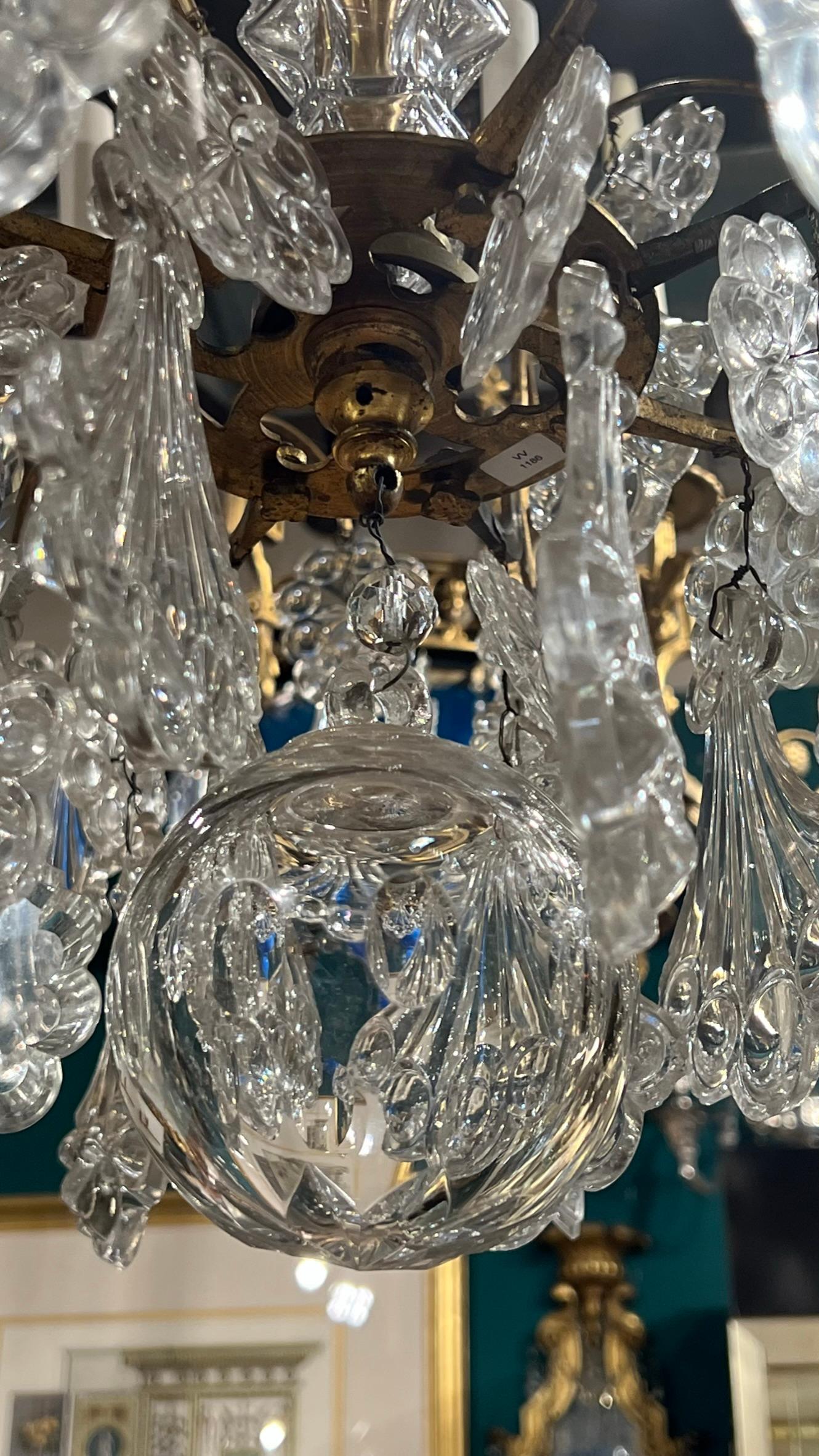 French 19 Century  Baccarat Style Bronze  and Crystal Glass Chandelier For Sale 4