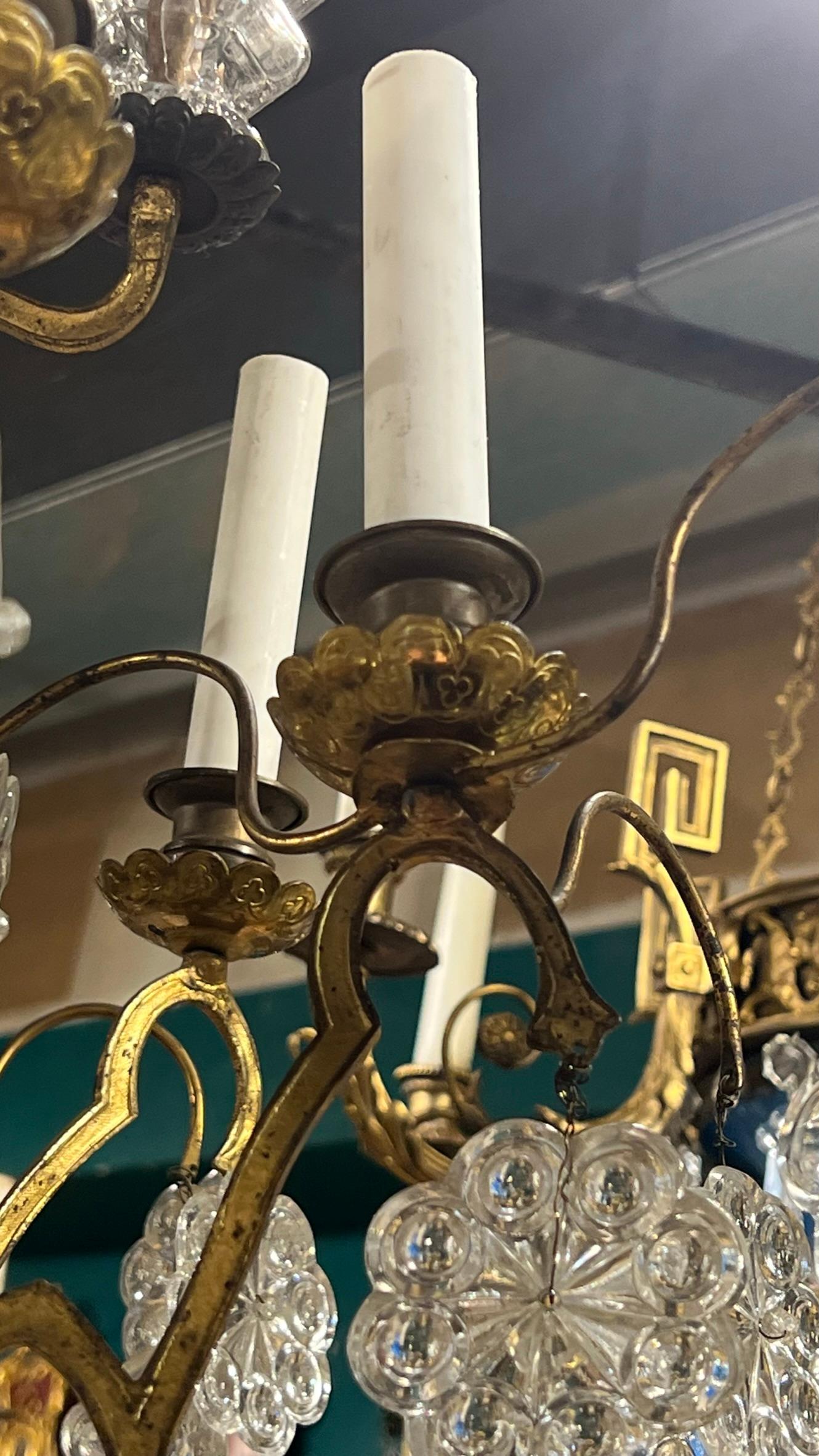 Français 19ème siècle  Bronze de style Baccarat  Lustre en verre et cristal en vente 7