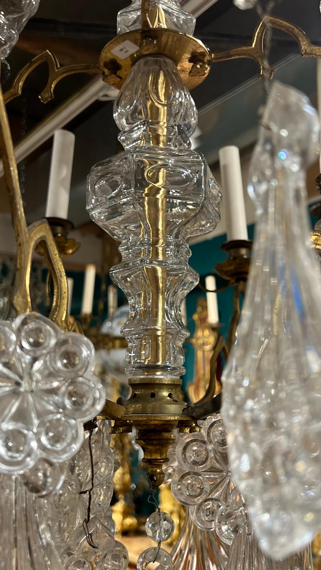 French 19 Century  Baccarat Style Bronze  and Crystal Glass Chandelier In Good Condition For Sale In New York, NY