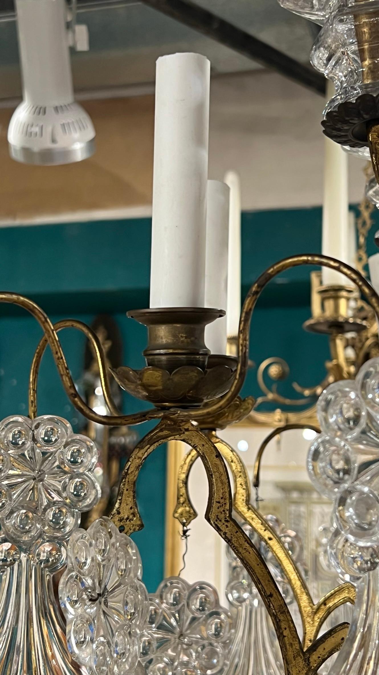 French 19 Century  Baccarat Style Bronze  and Crystal Glass Chandelier For Sale 3