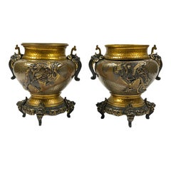 French 19 Century Chinoiserie Bronze Clock Garniture