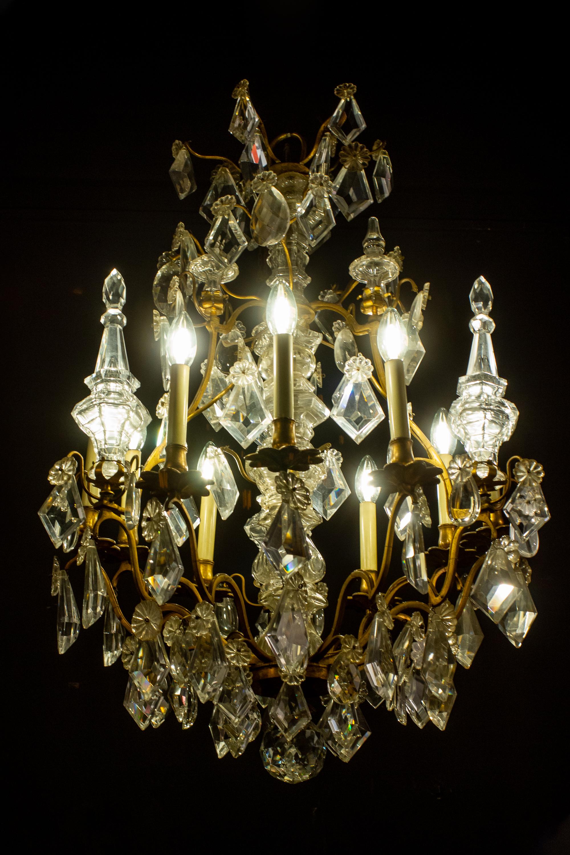 Louis XV French 19th Century Crystal and Gilt Bronze Chandelier