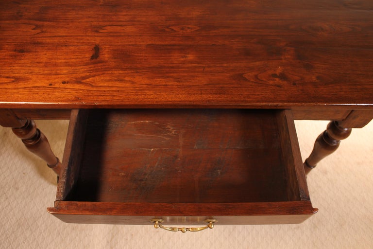 French 19th Century Desk with Turned Legs For Sale 2