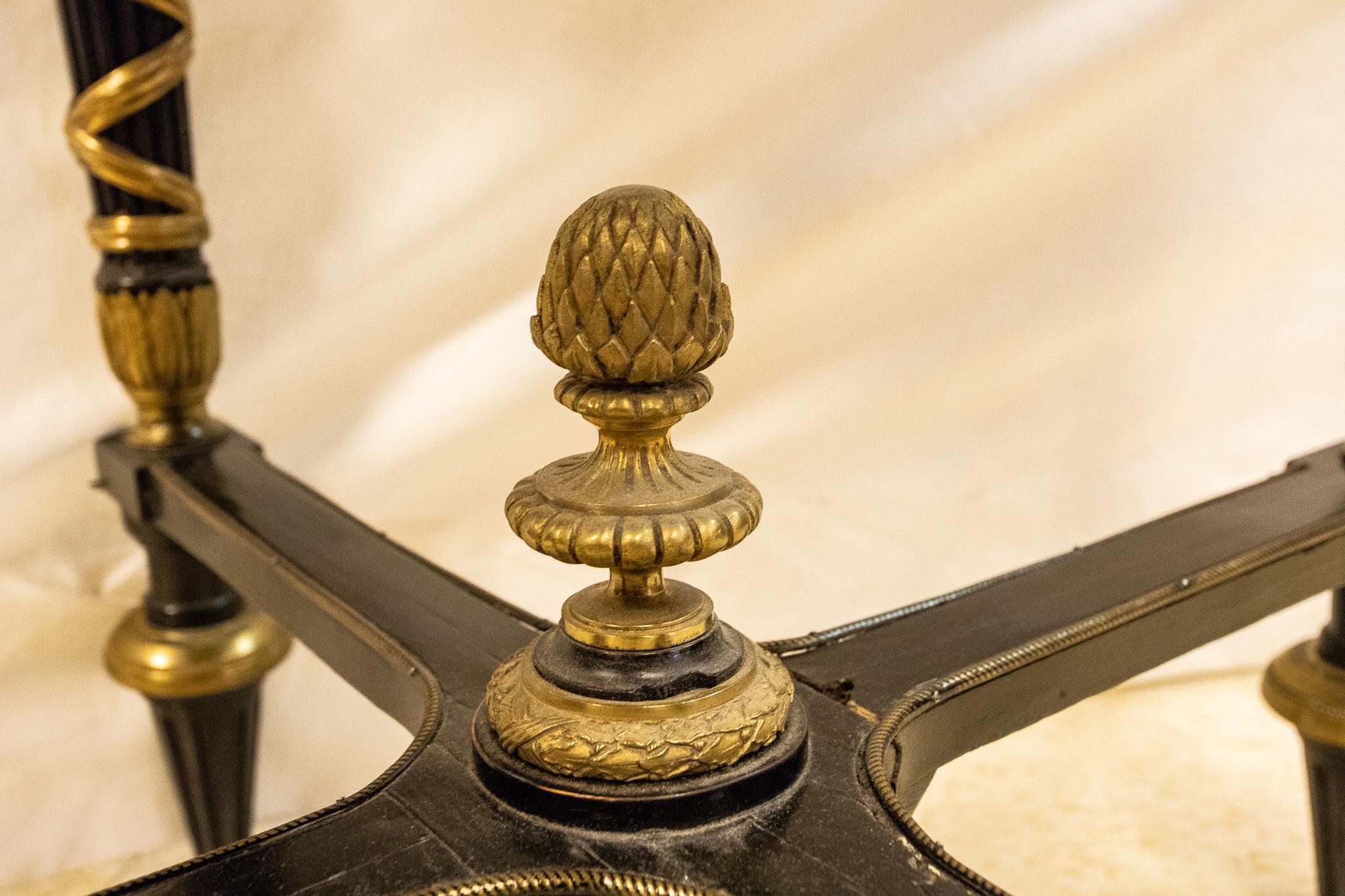 French 19 Century Empire Style Gilt Bronze Mounted Mirror Top Center Table (Spätes 19. Jahrhundert)